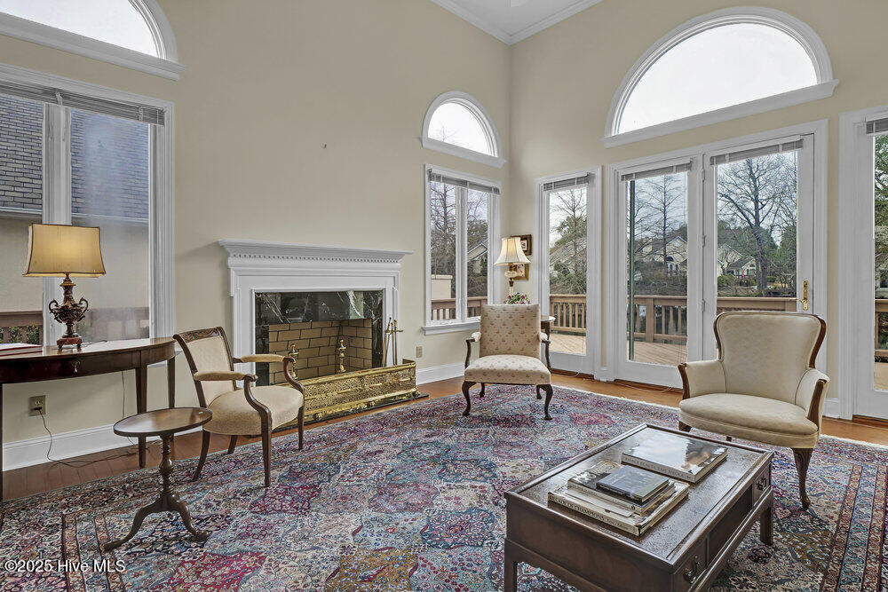 1821 Glen Eagles Lane