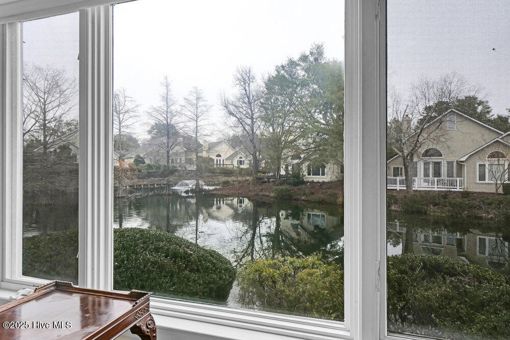 1821 Glen Eagles Lane