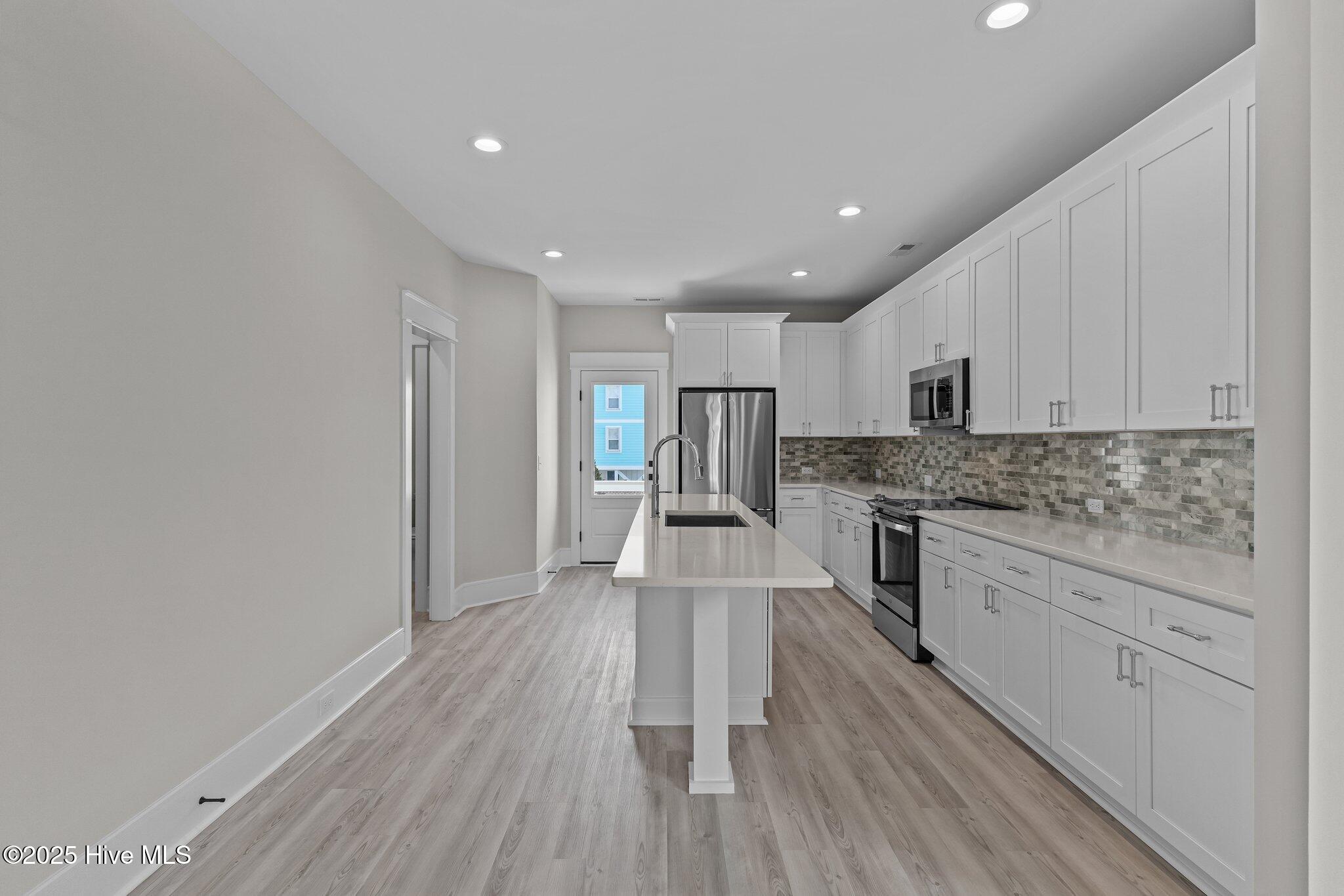 906 Second Street S, 1