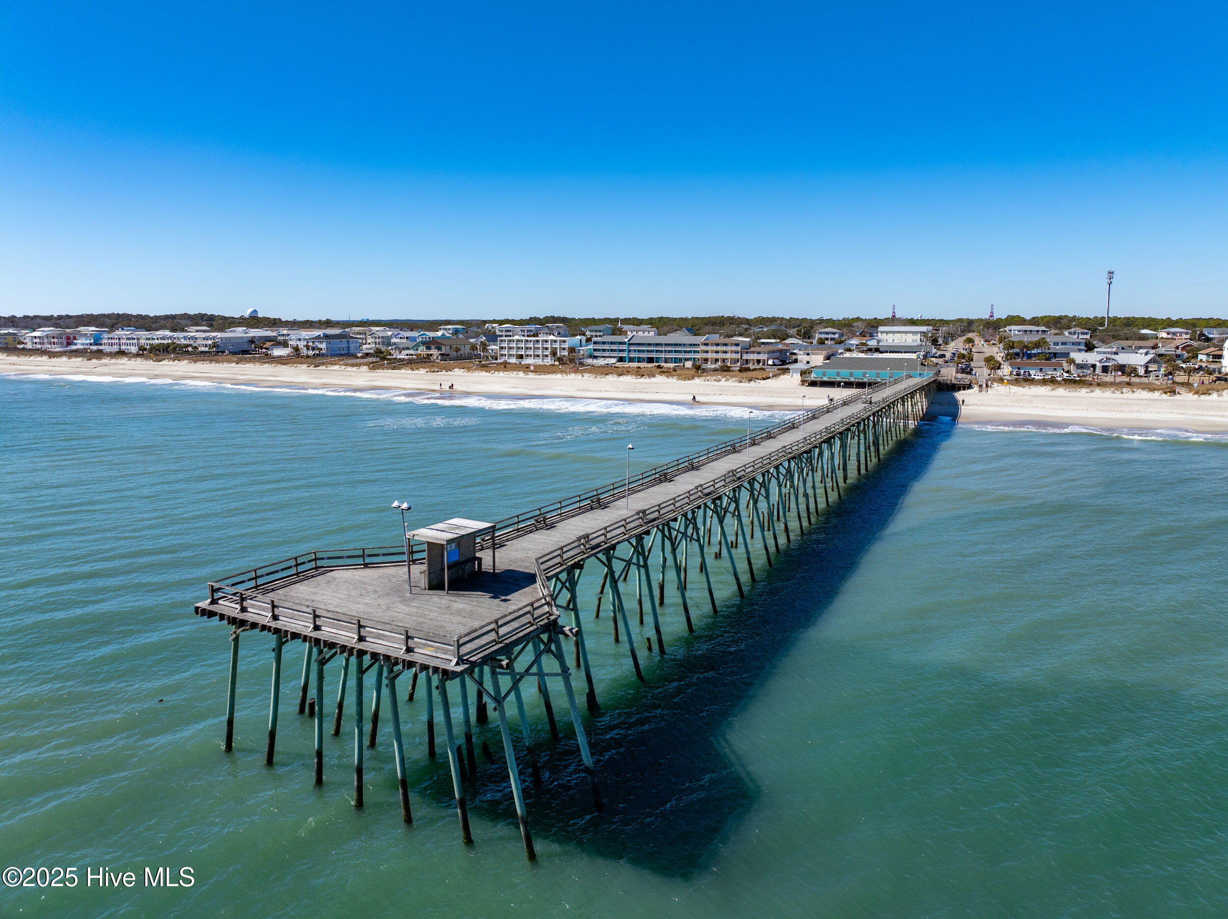 1107 Fort Fisher Boulevard N