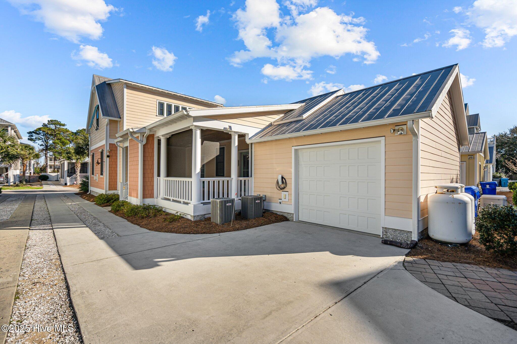 1310 Pinfish Lane