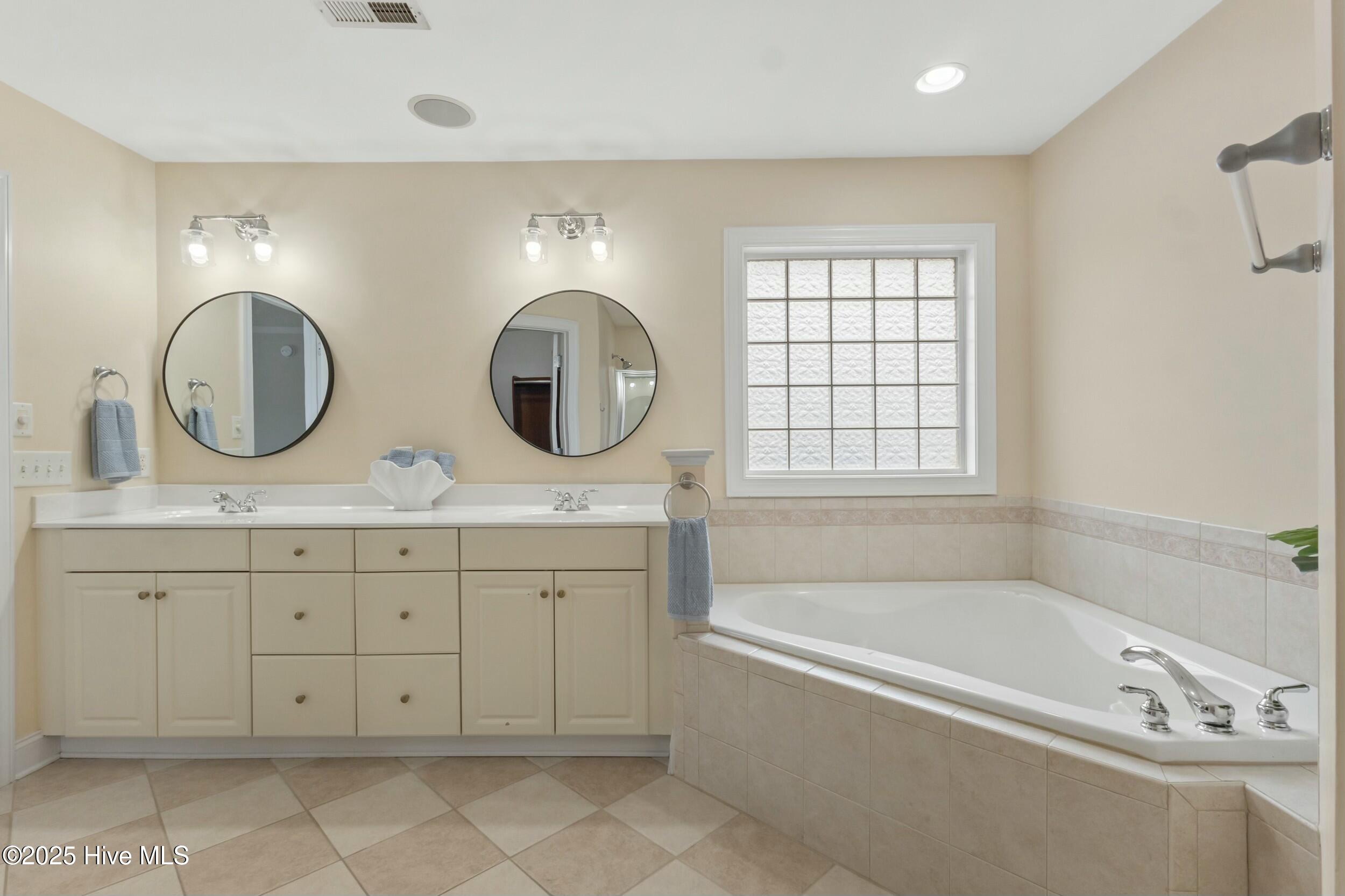 1213 Willowgreen Court