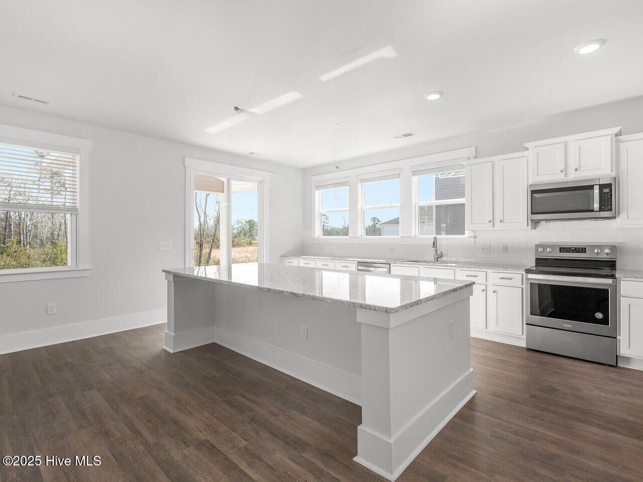 2111 Tulip Poplar Street Lot 7