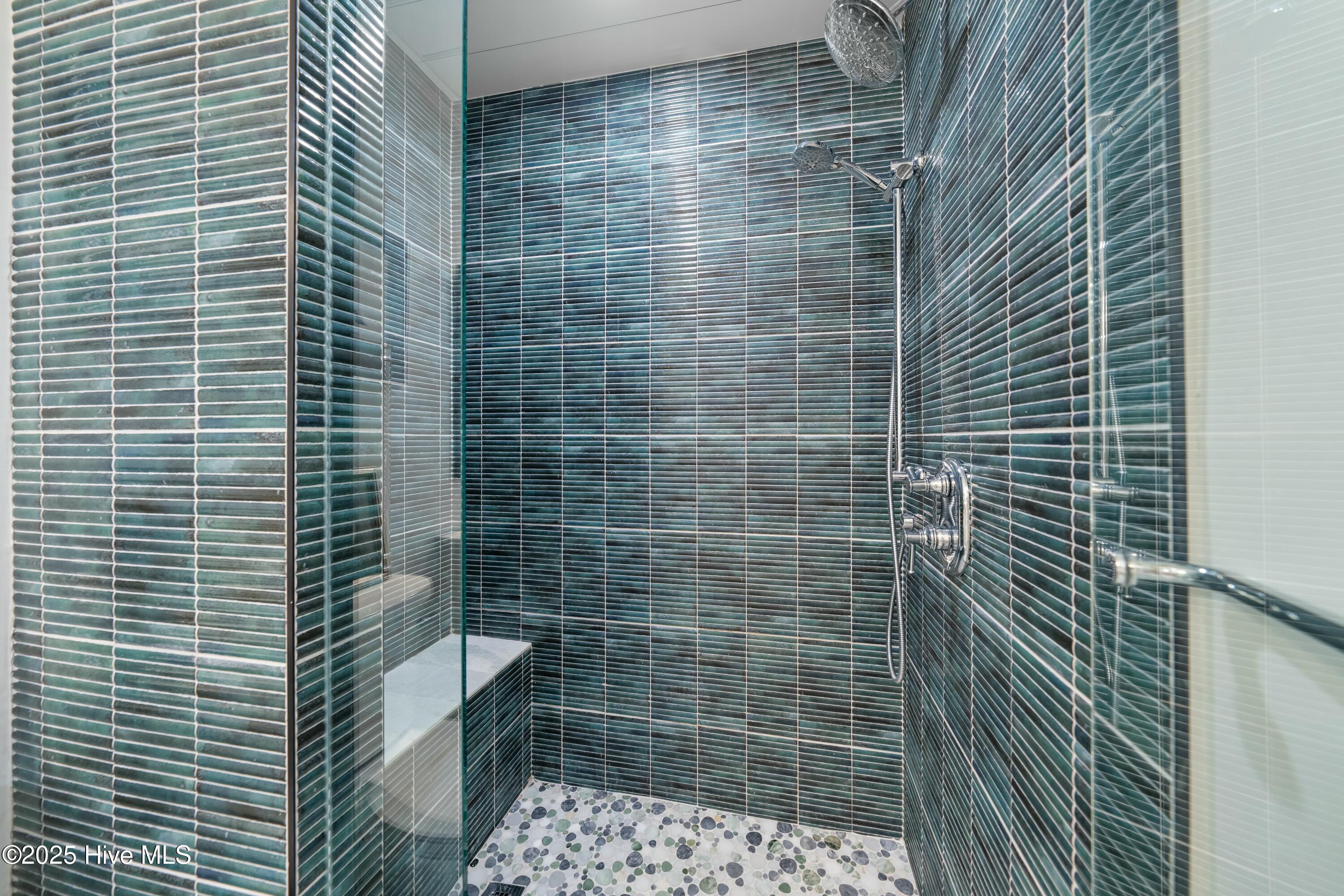 1016 Fort Fisher Boulevard S