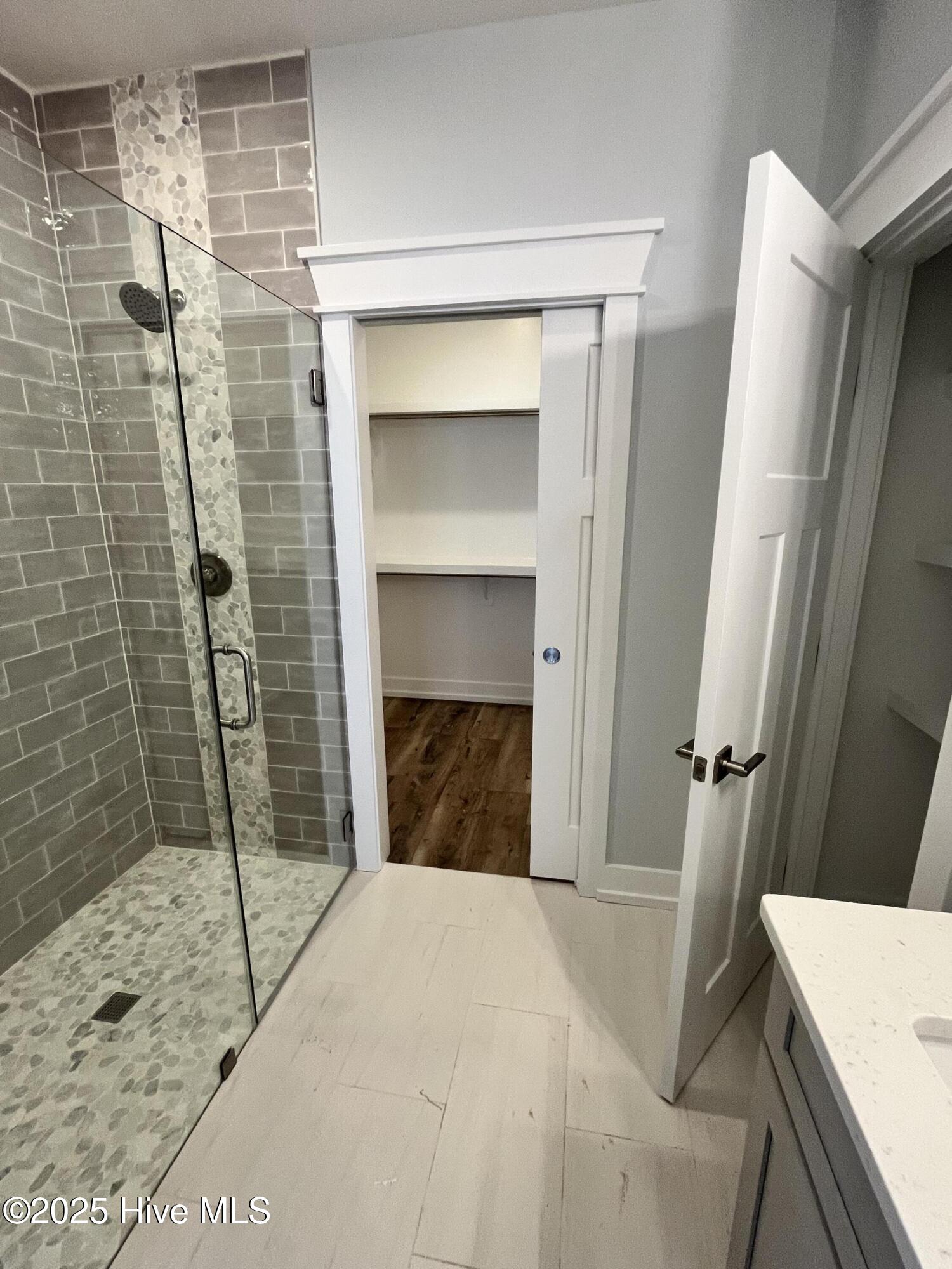 442 Raven Glen Drive