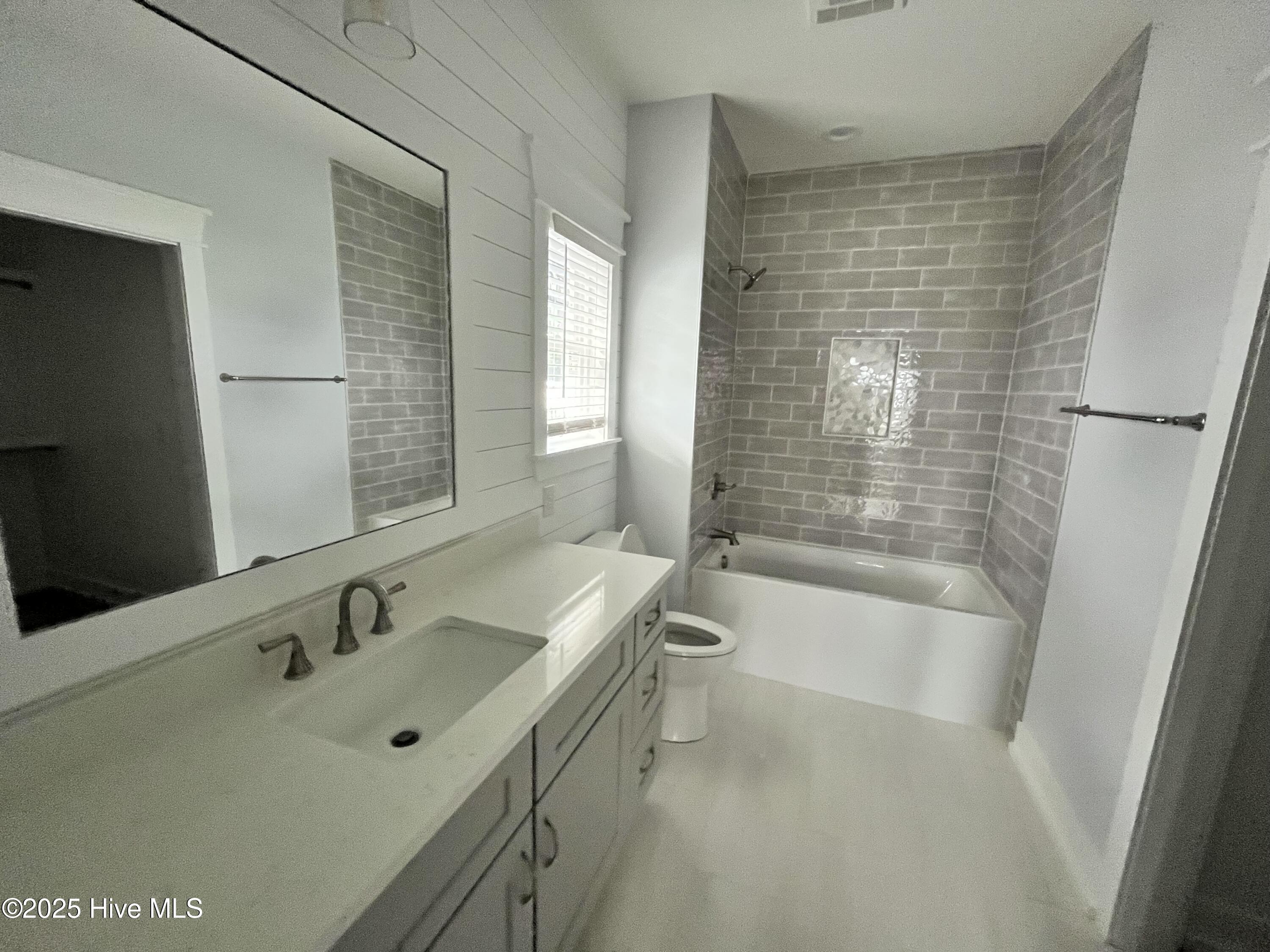 442 Raven Glen Drive