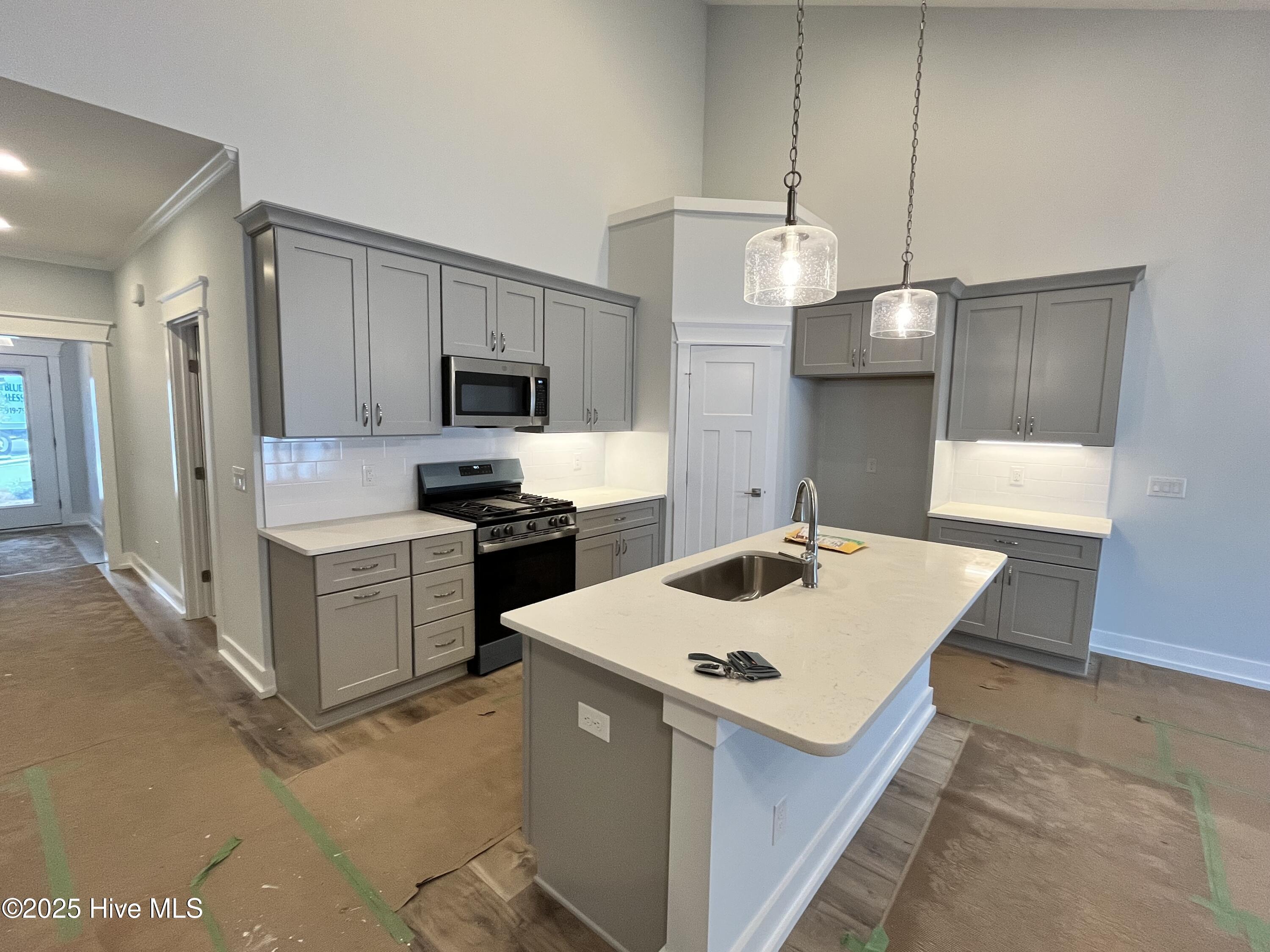 442 Raven Glen Drive