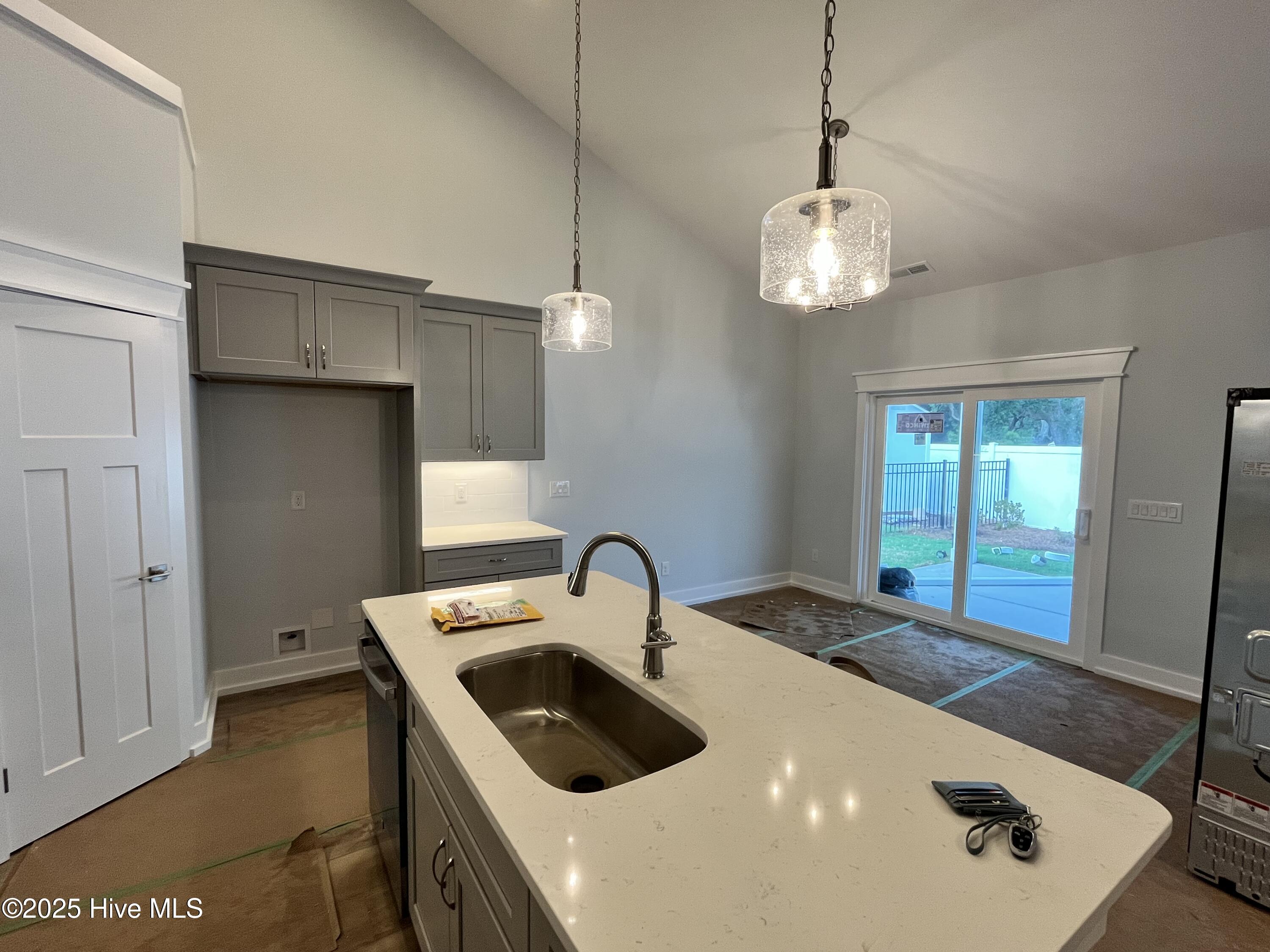 442 Raven Glen Drive