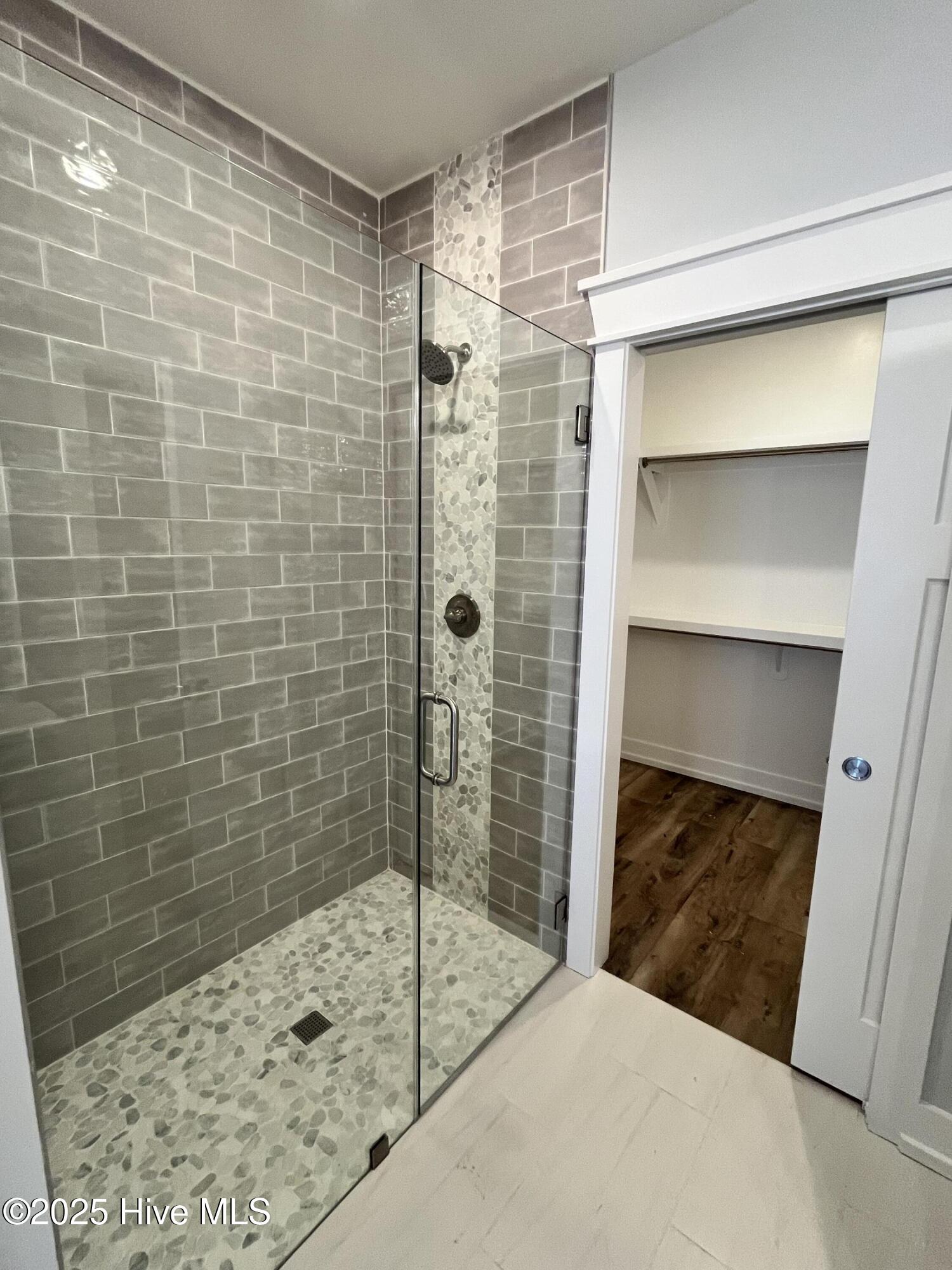 442 Raven Glen Drive