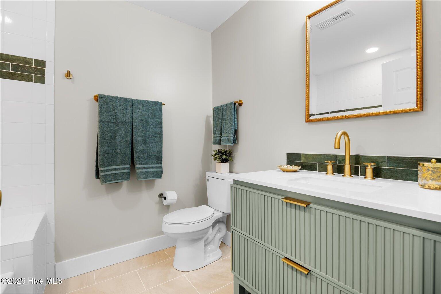 415 Campbell Street, Unit A