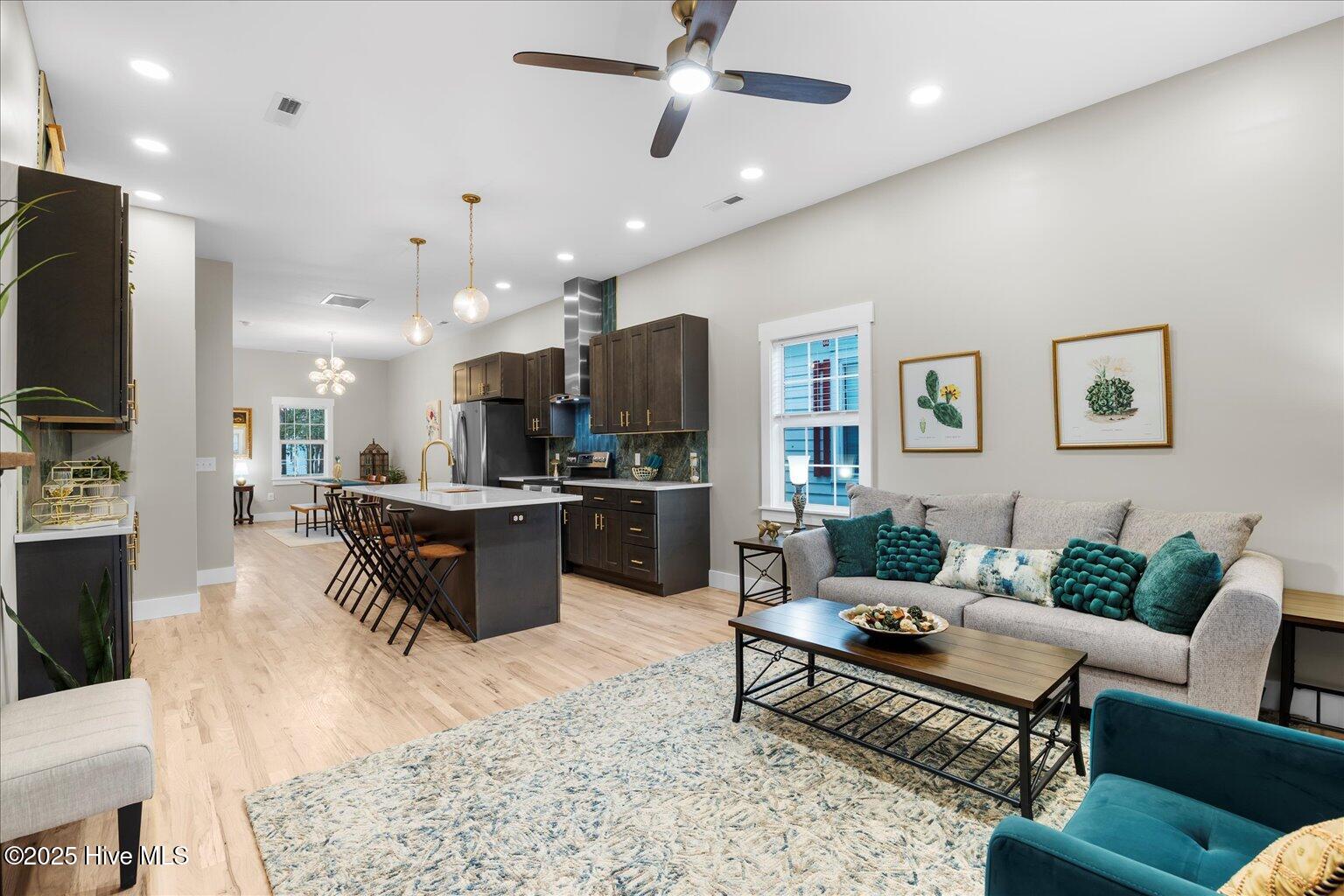 415 Campbell Street, Unit A