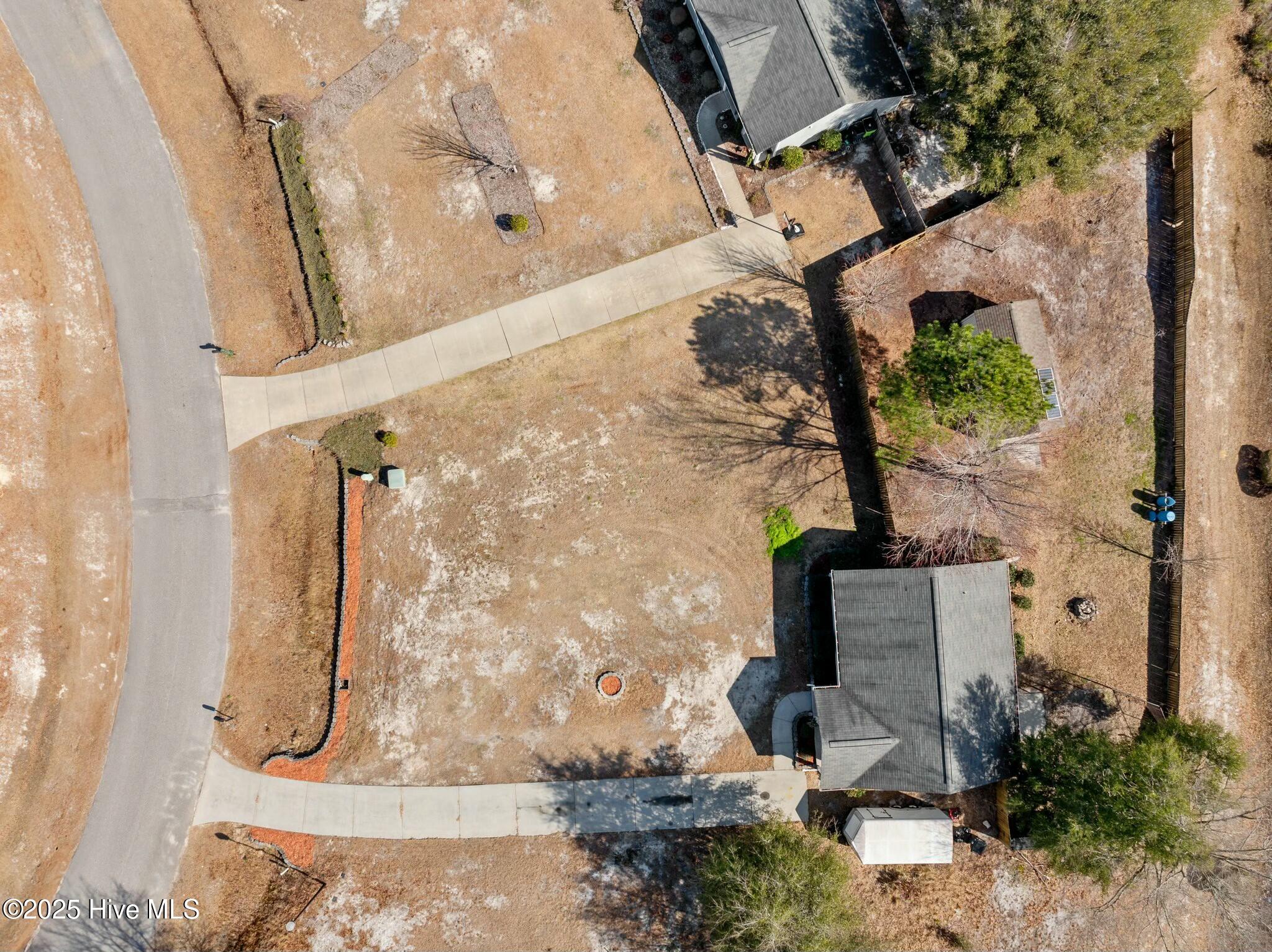 8614 Heirloom Drive NE