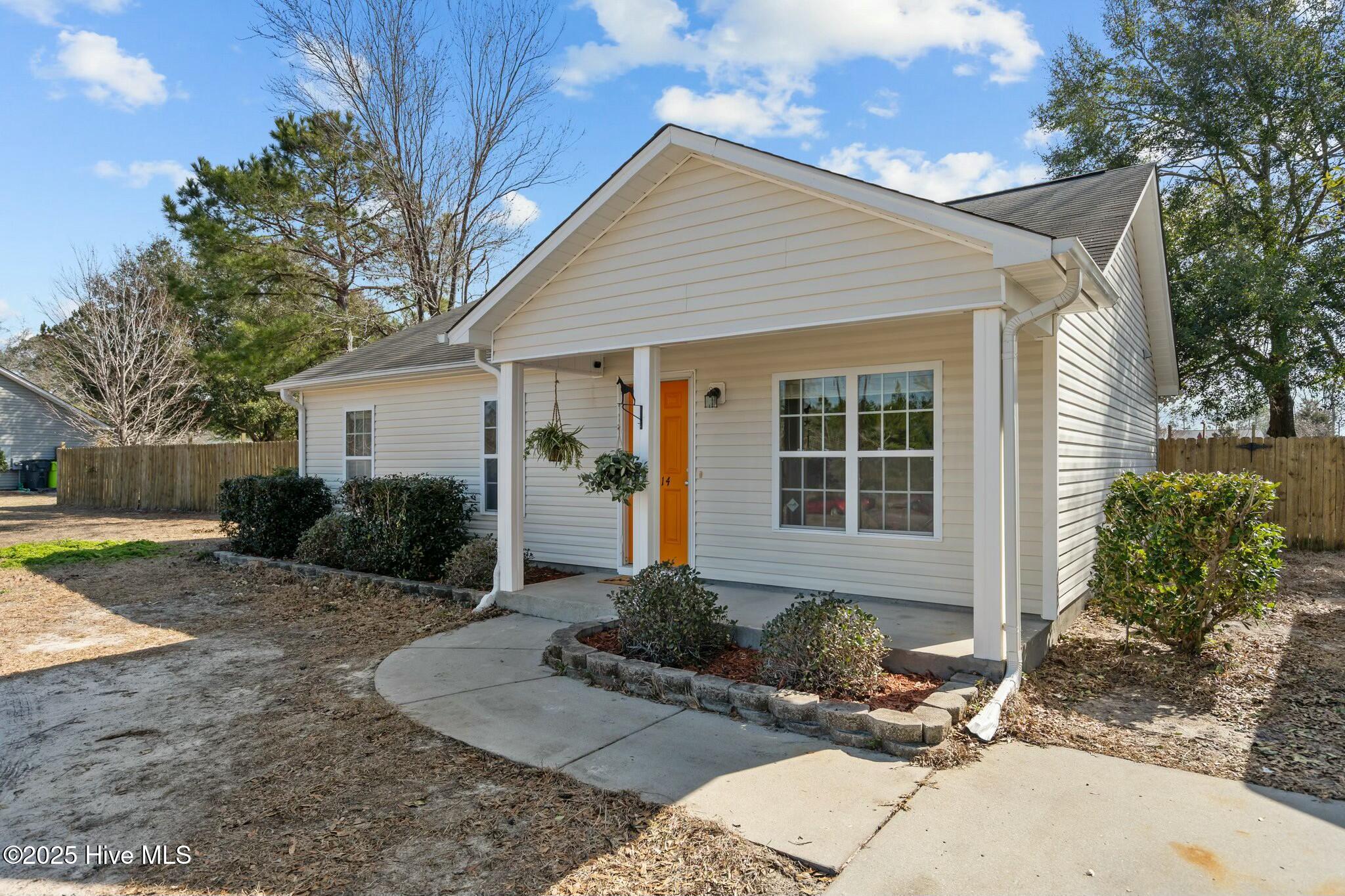 8614 Heirloom Drive NE