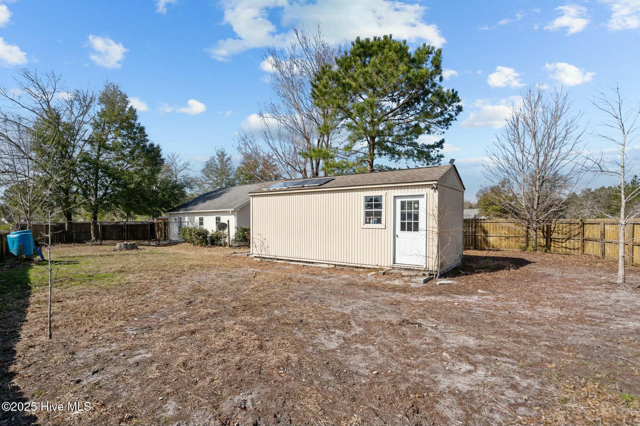 8614 Heirloom Drive NE