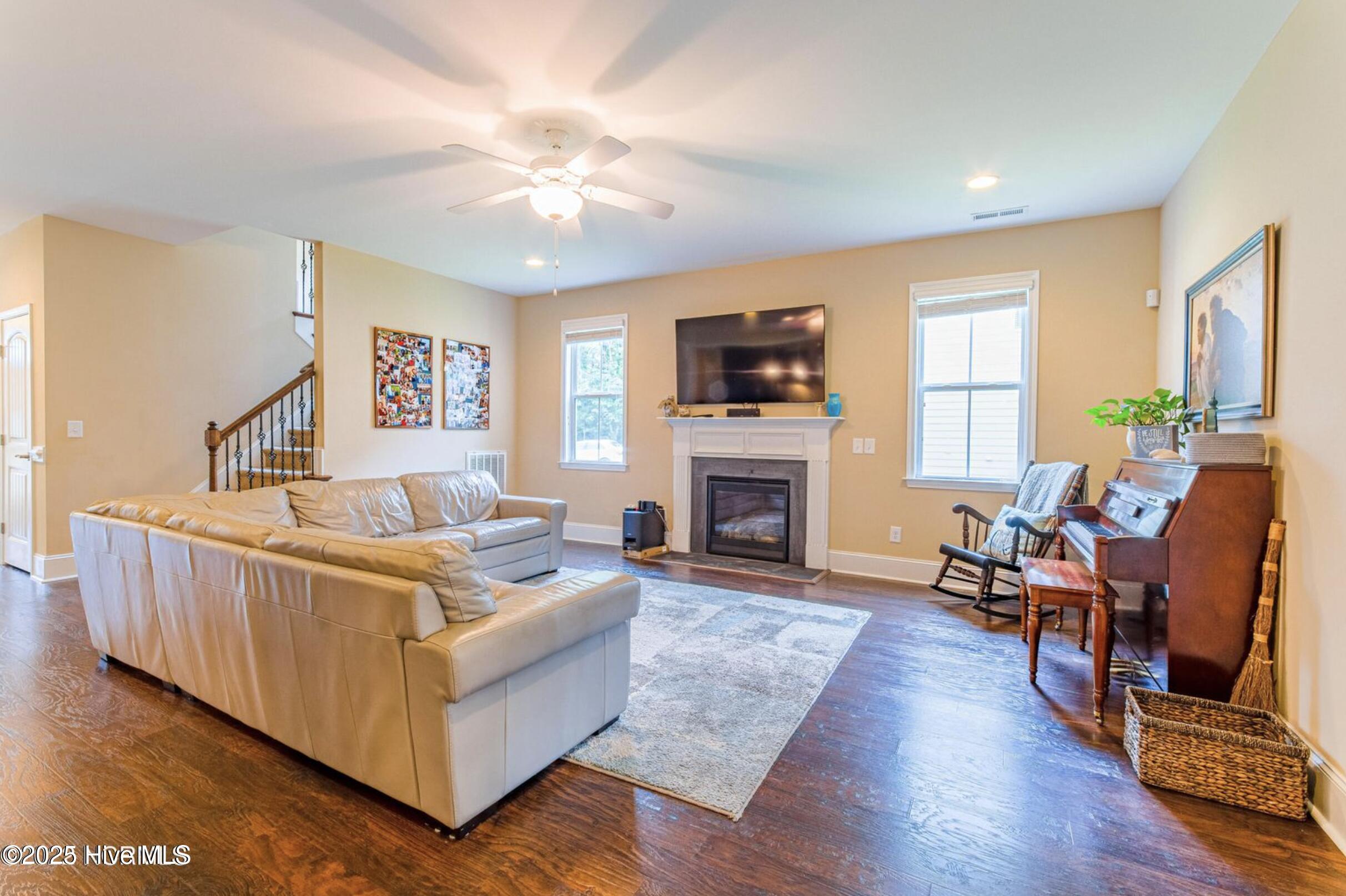 1109 Traditional Lane