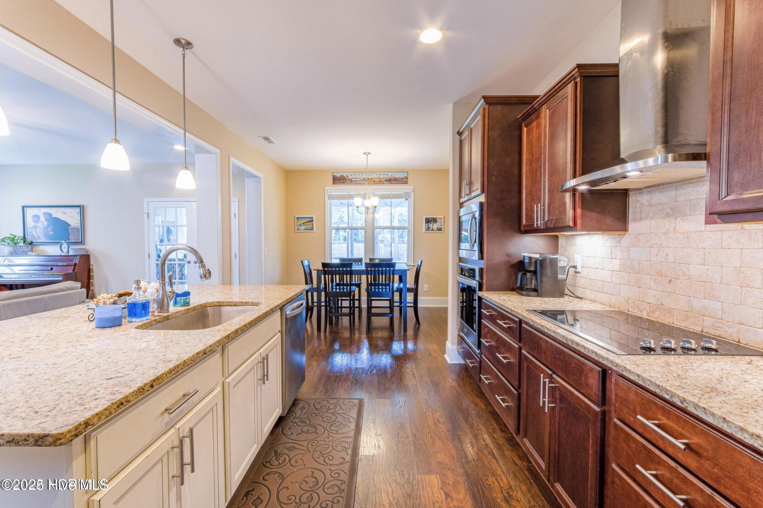 1109 Traditional Lane