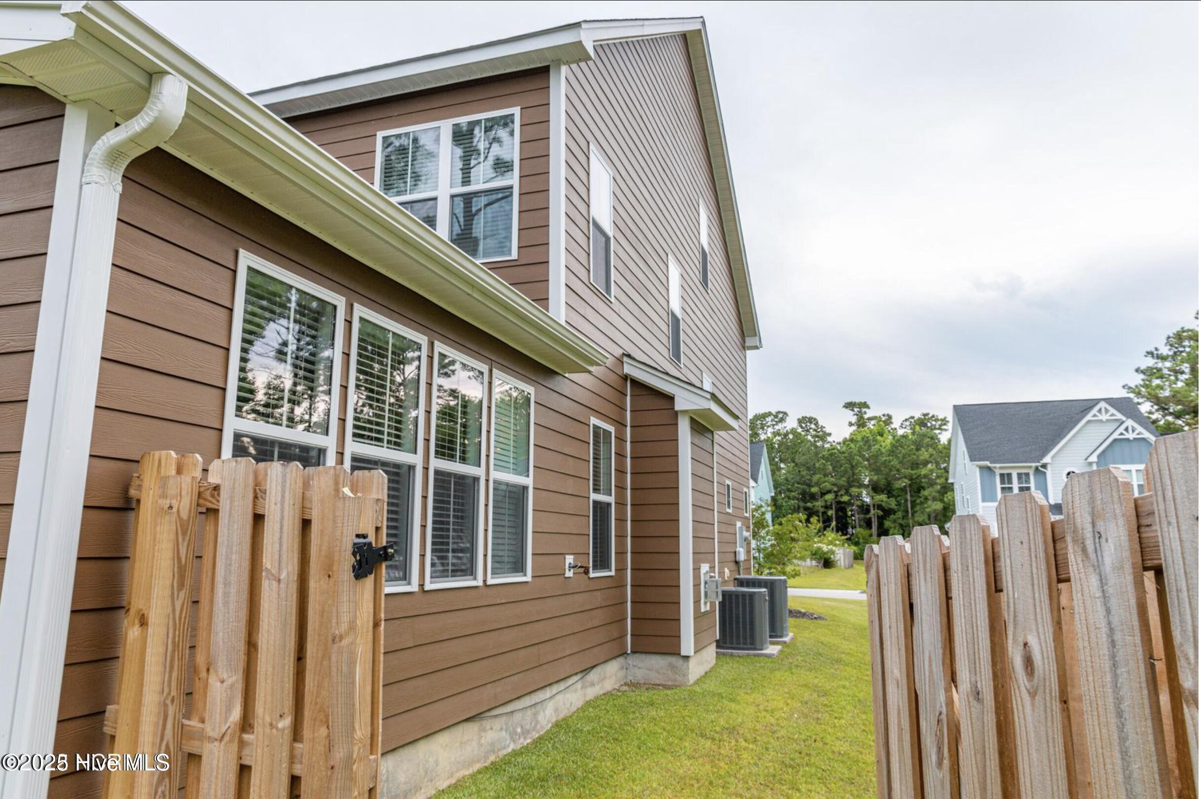 1109 Traditional Lane