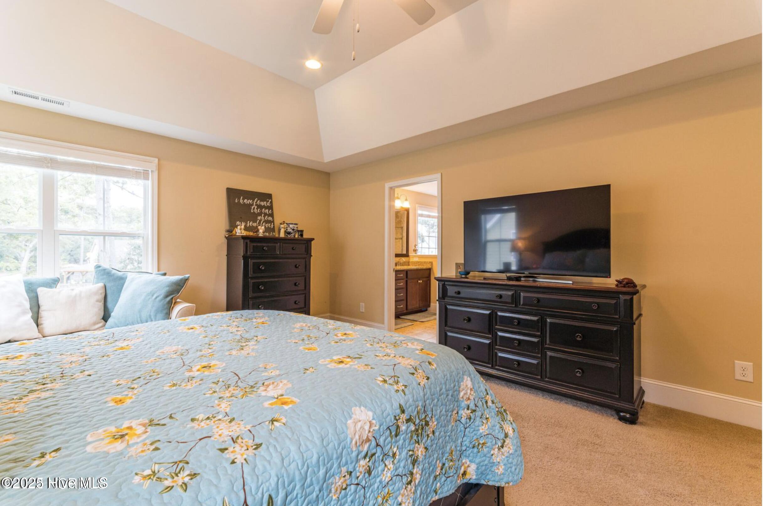 1109 Traditional Lane