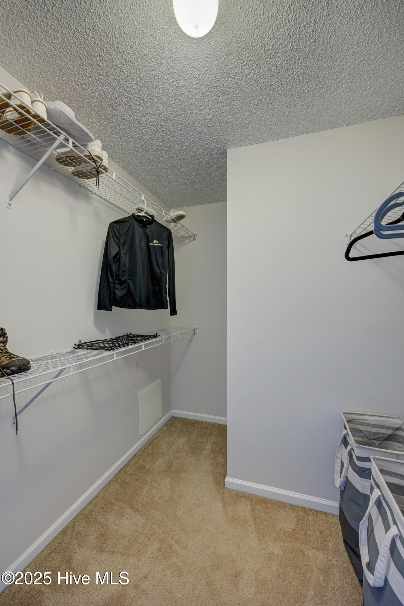 4120 Breezewood Drive Apt 203