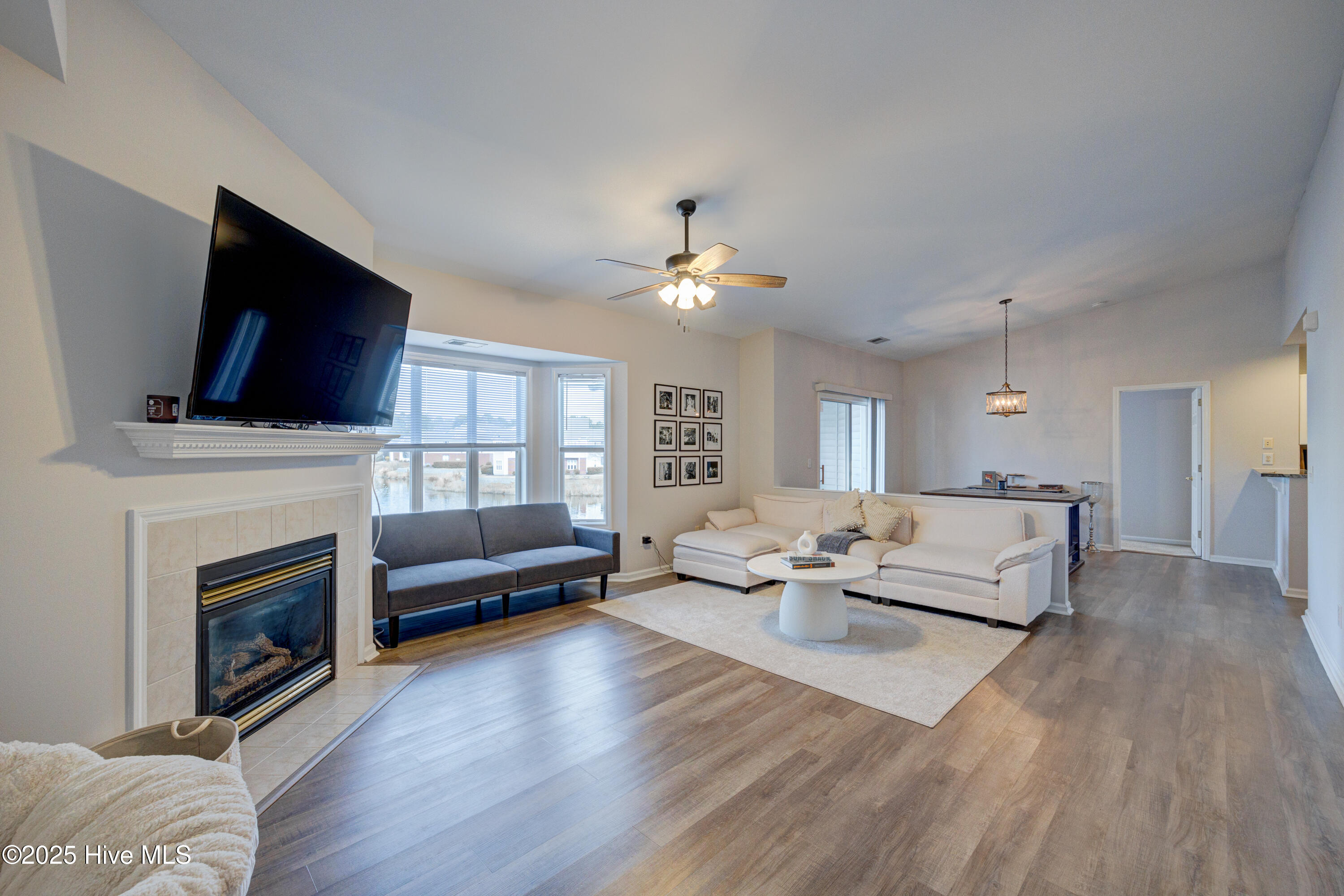 4120 Breezewood Drive Apt 203