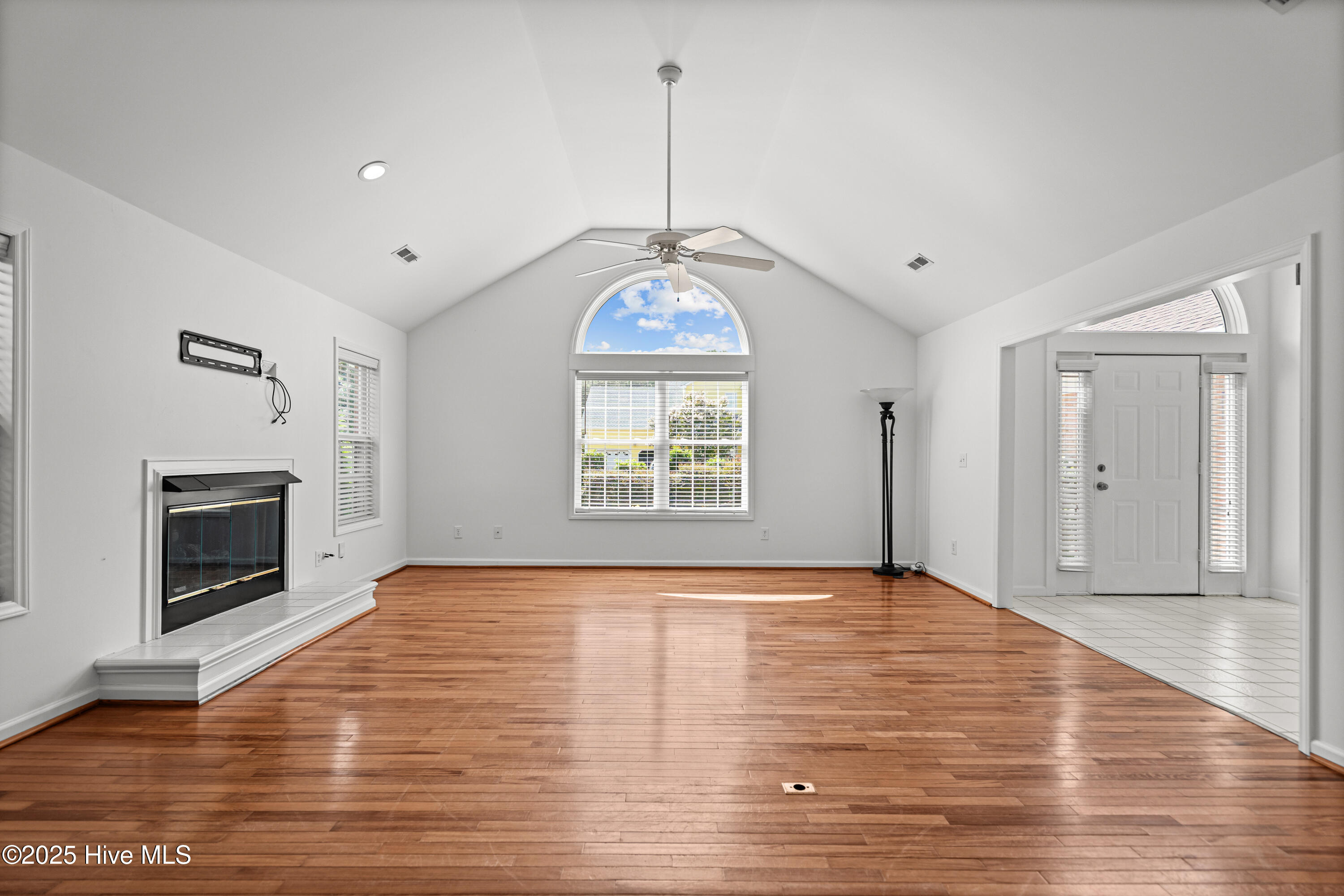730 Settlers Lane