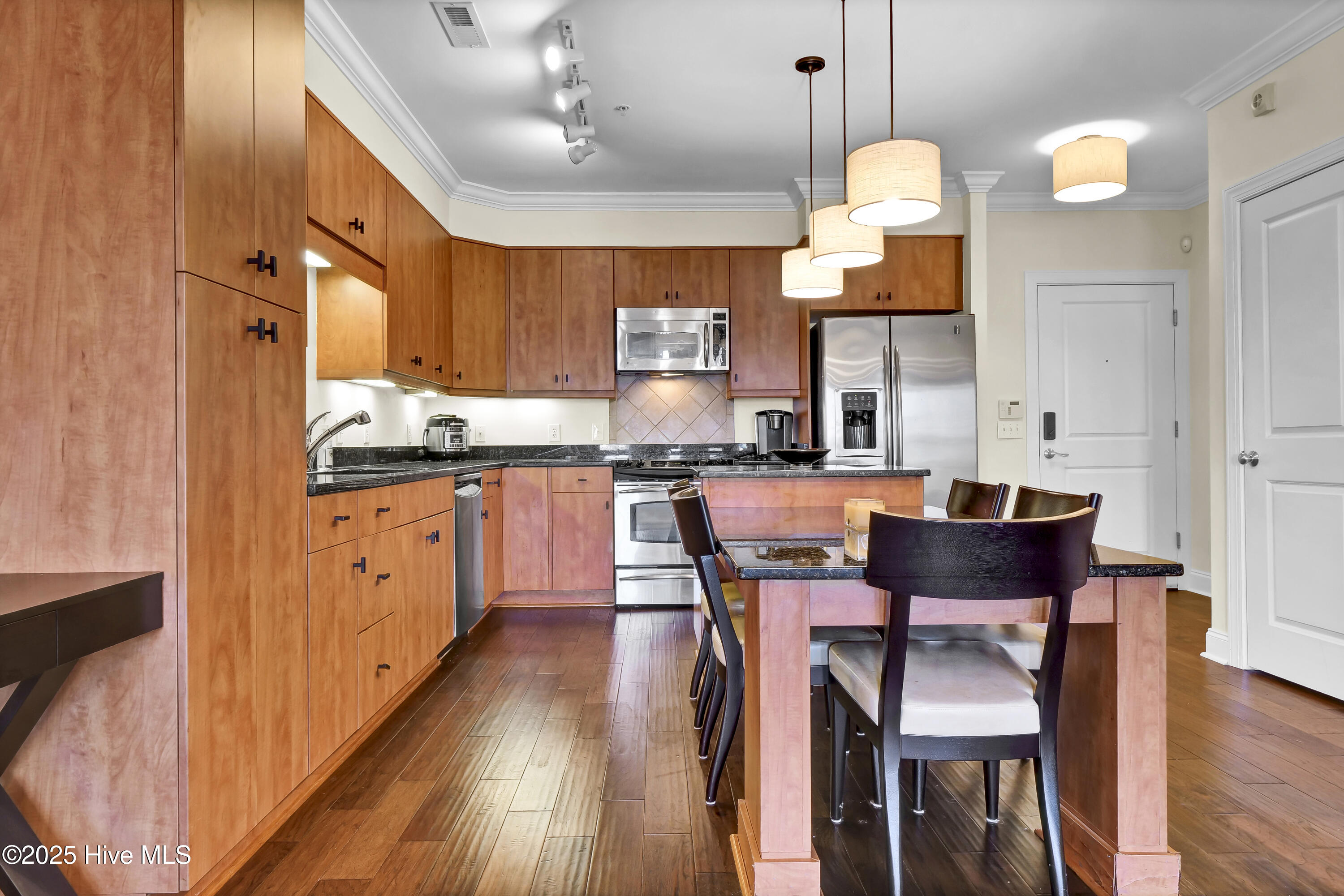 6831 Main Street Unit 333