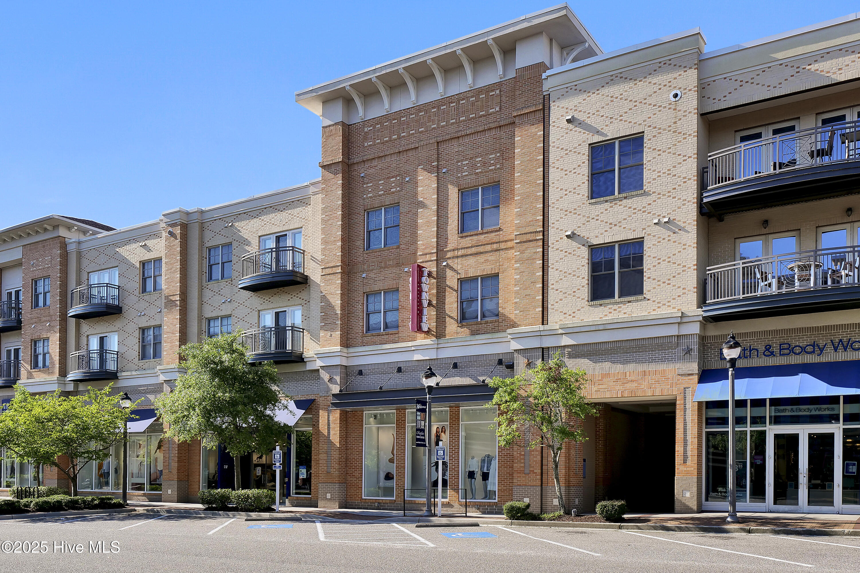 6831 Main Street Unit 333