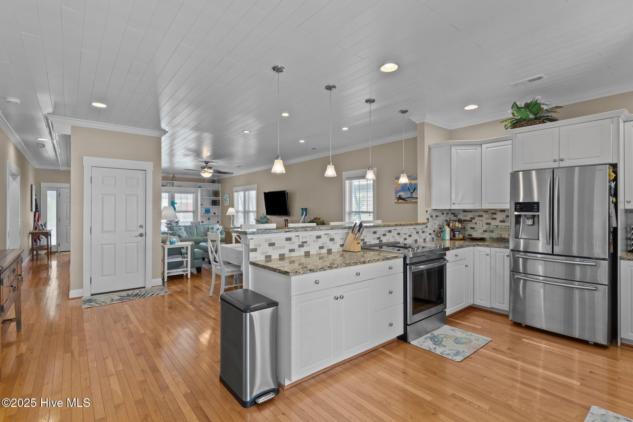 1717 Pinfish Lane, 1 & 2