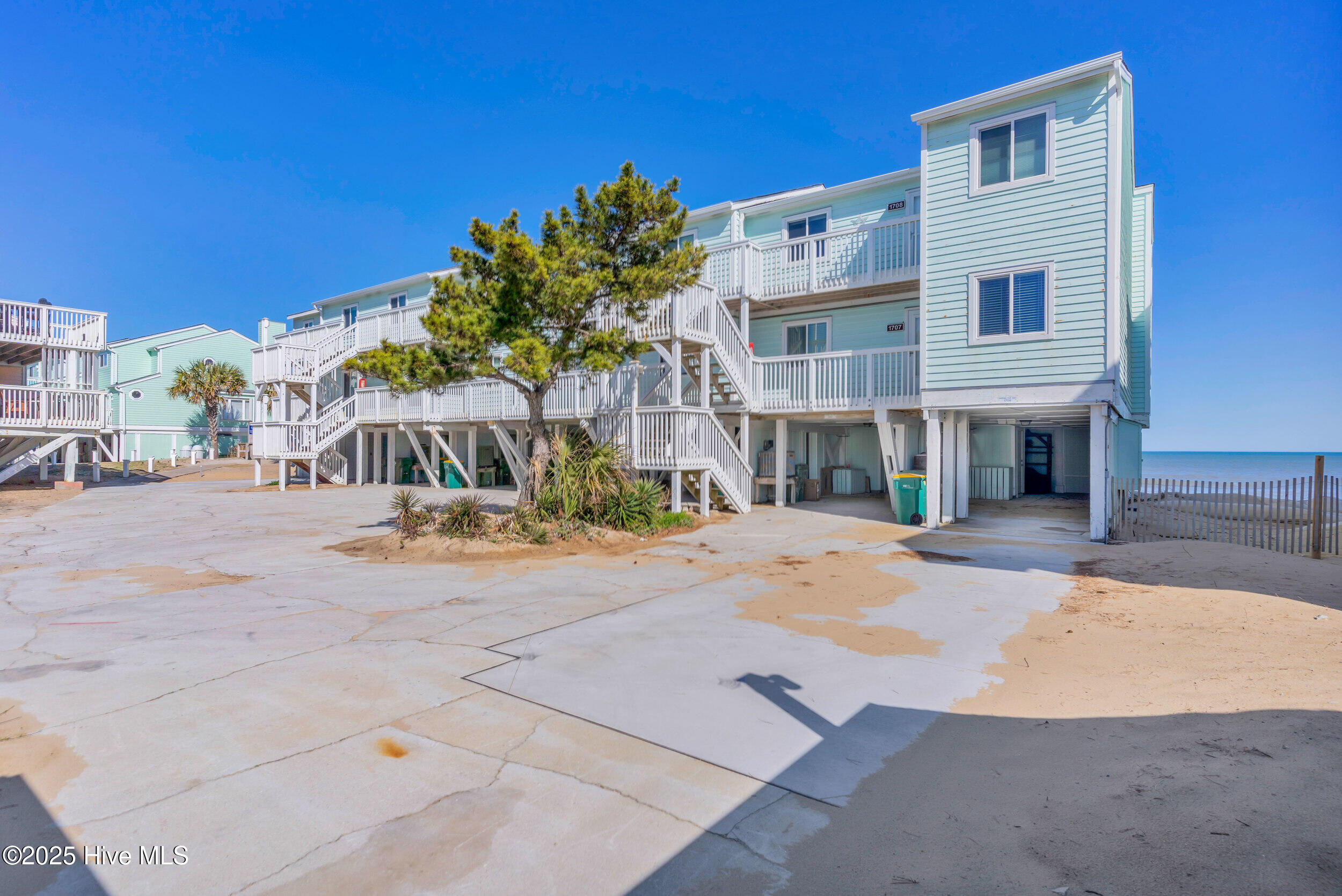 1708 Sand Dollar Court