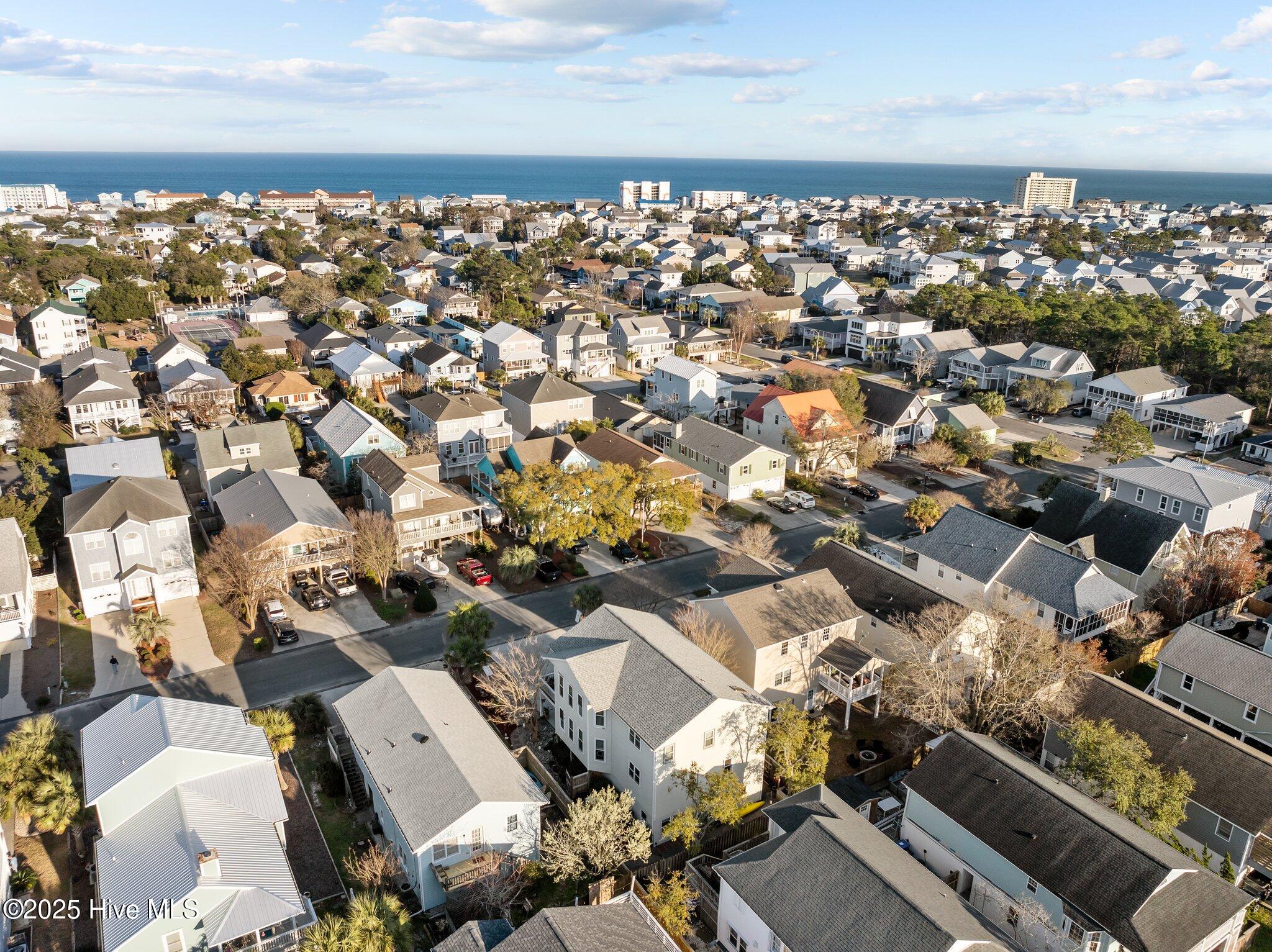 927 Coast Walk Lane