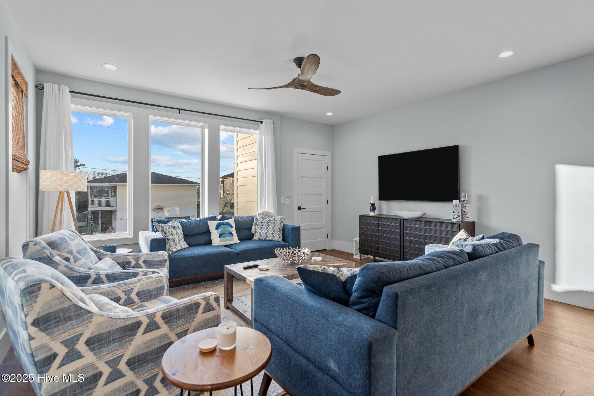 1213 Snapper Lane, Unit 2