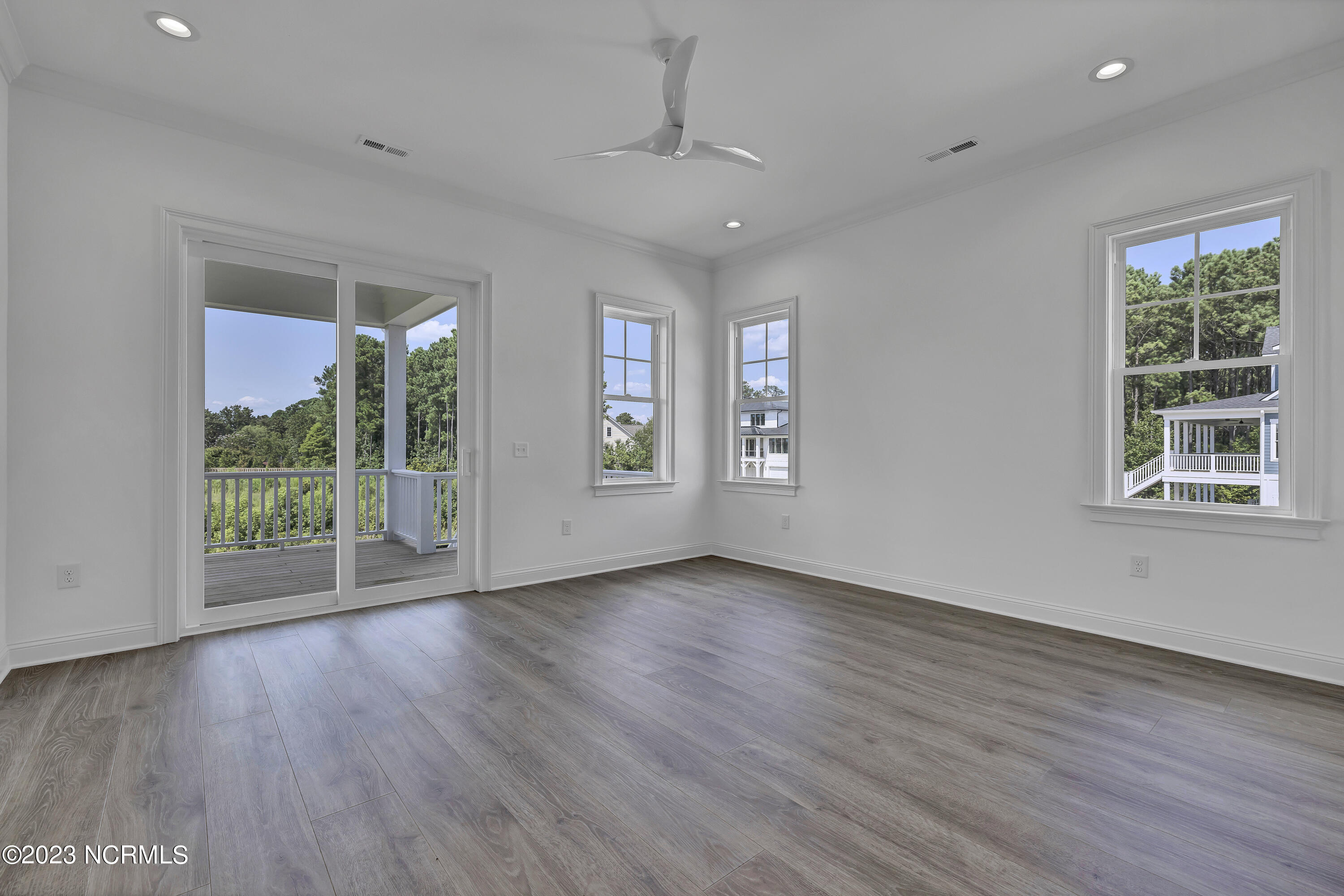 917 Bayshore Drive