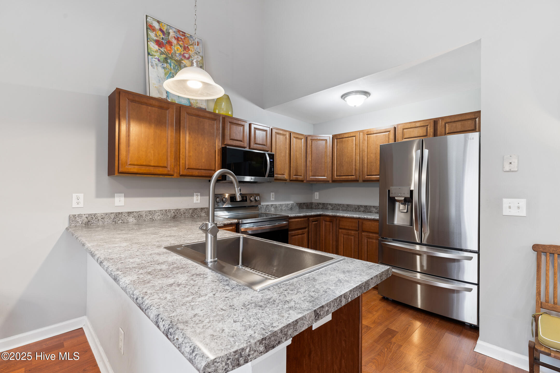 115 Lincoln Place Circle