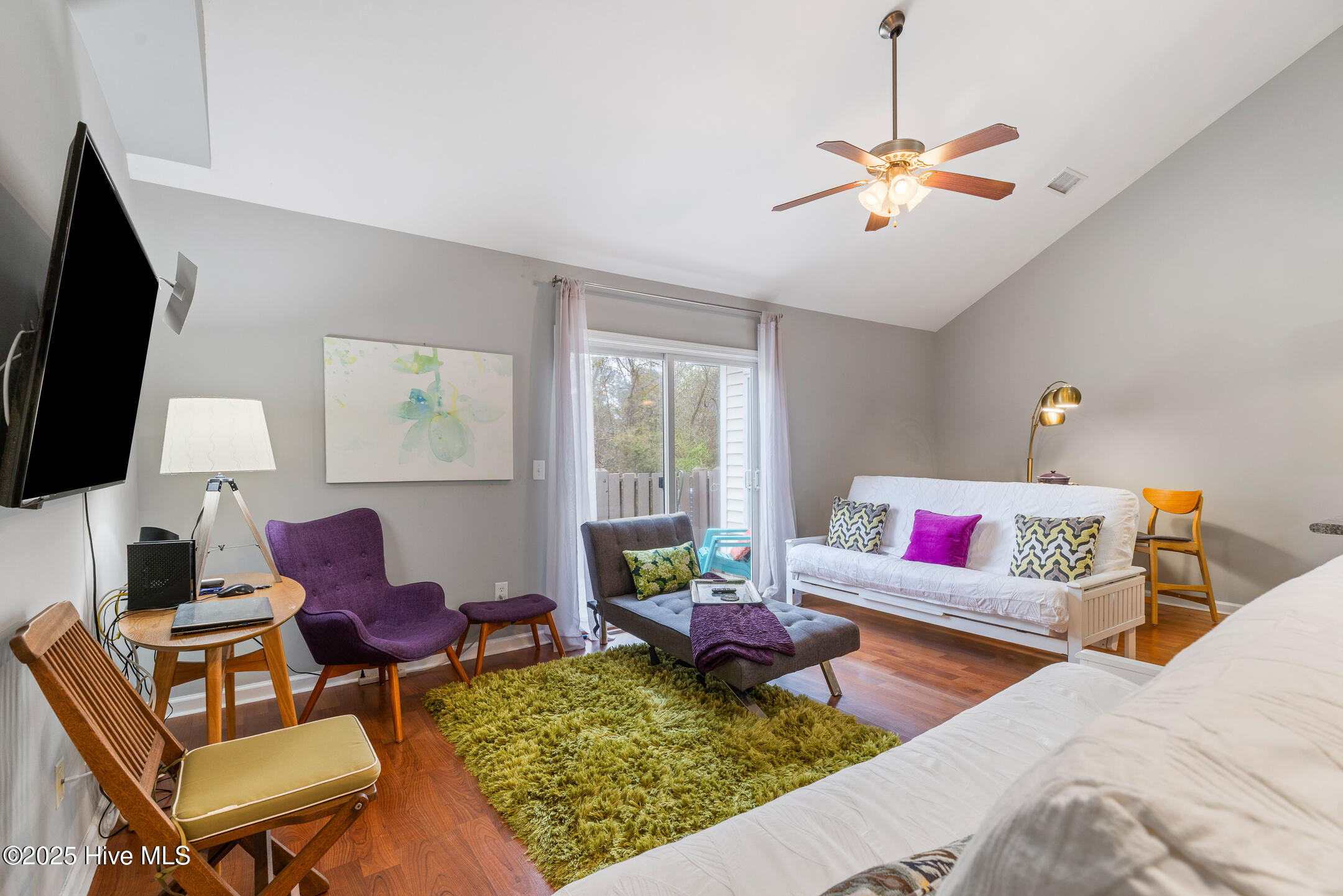 115 Lincoln Place Circle