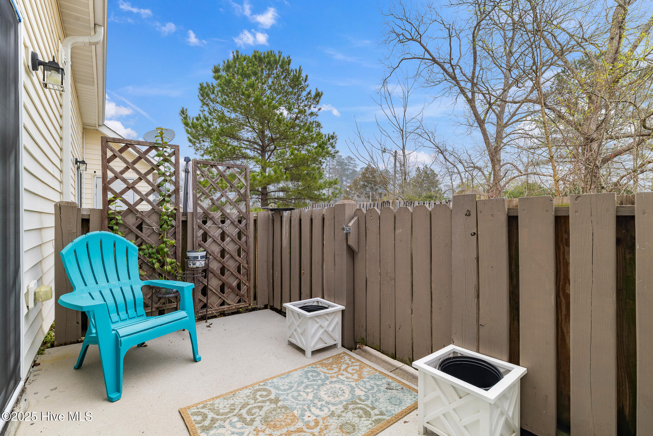 115 Lincoln Place Circle