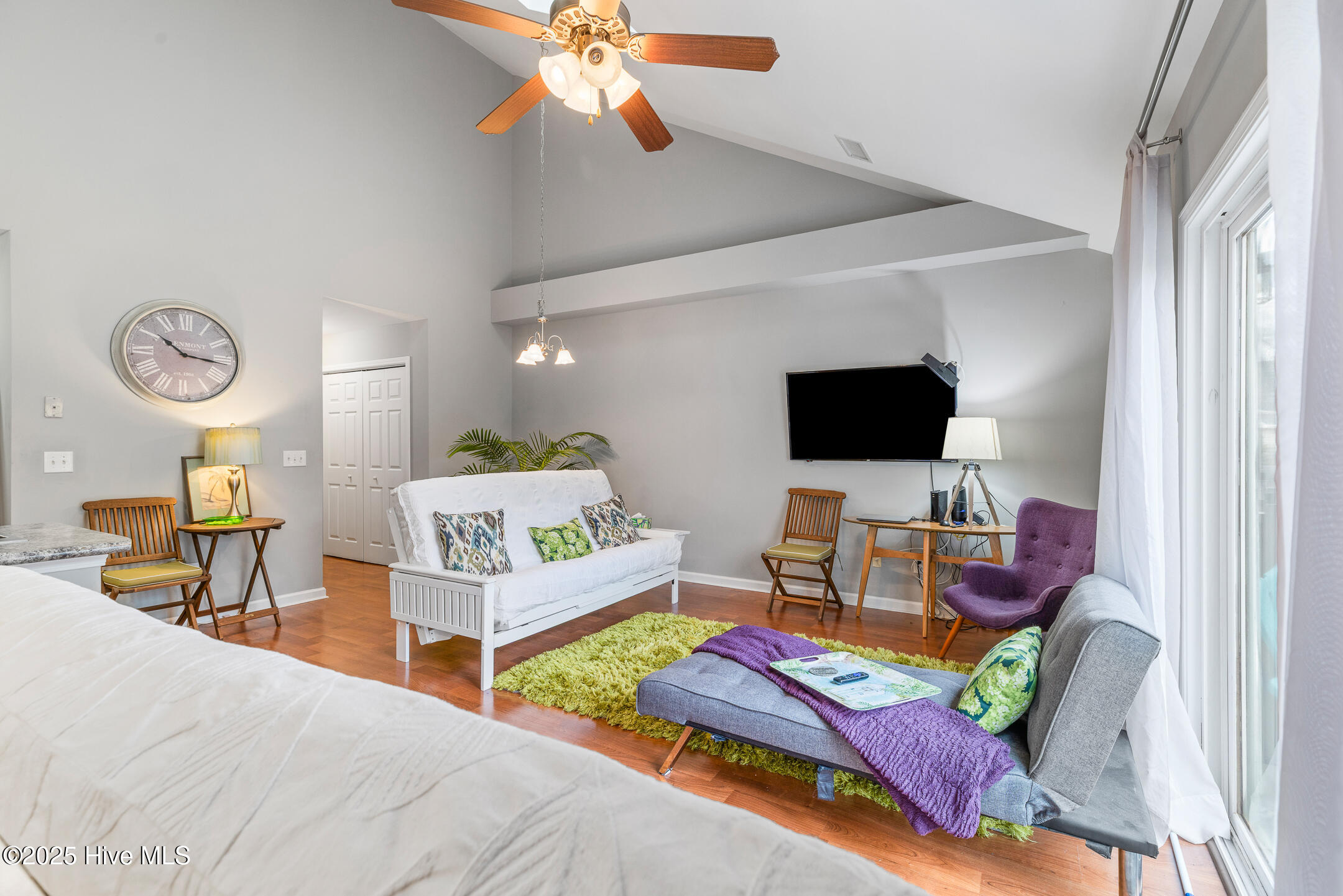 115 Lincoln Place Circle