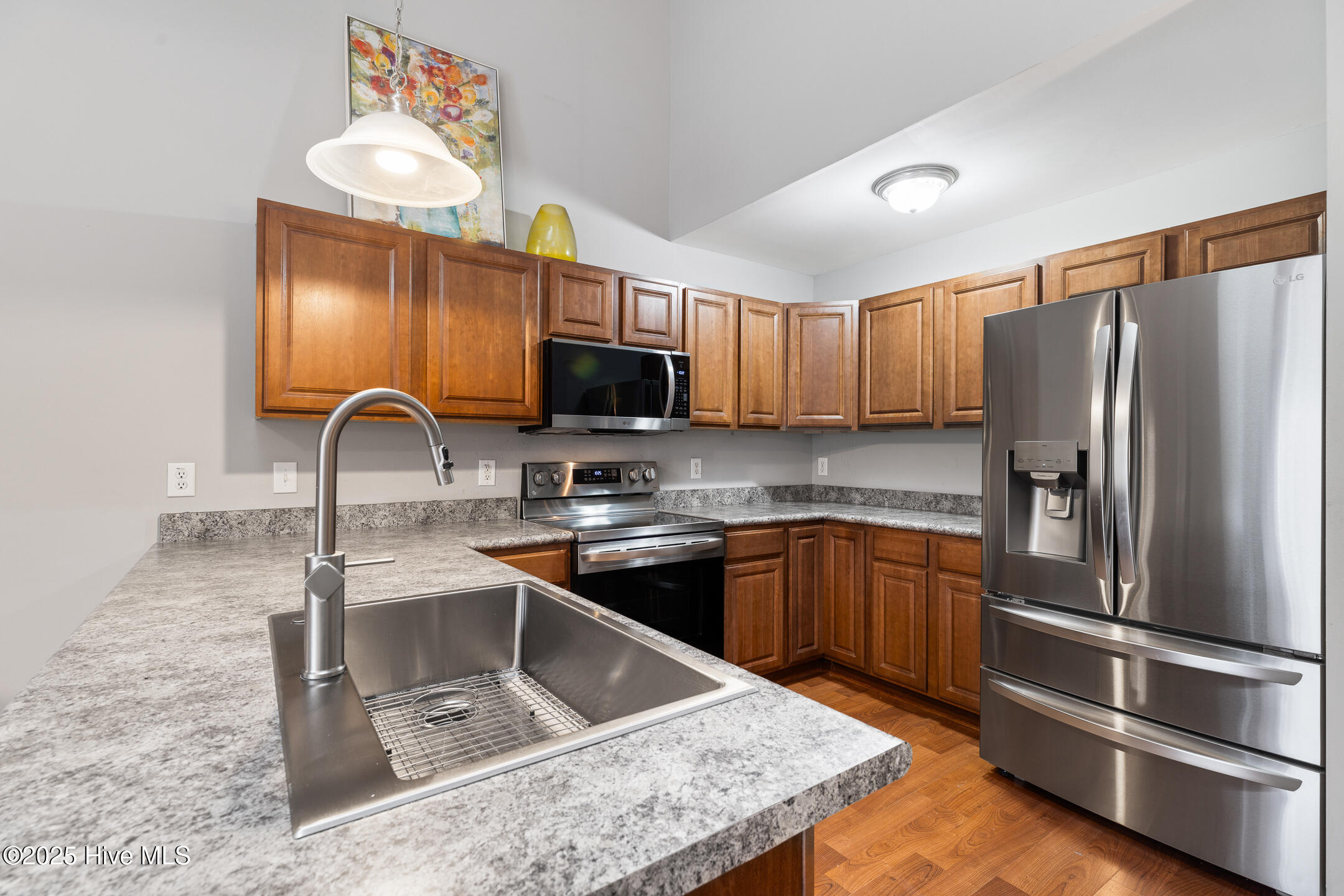 115 Lincoln Place Circle