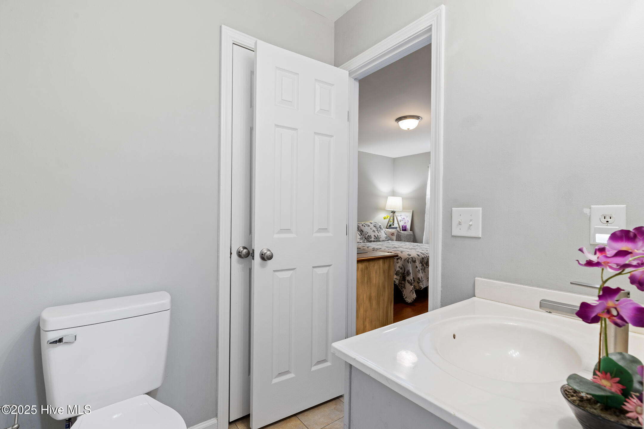 115 Lincoln Place Circle