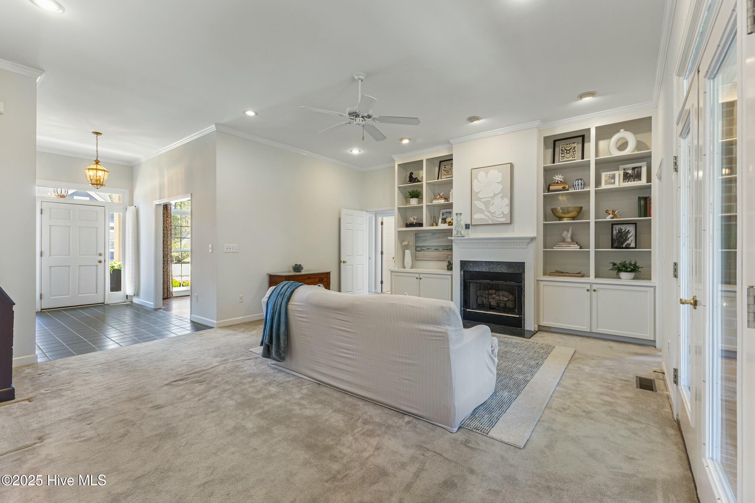 635 Airlie Road
