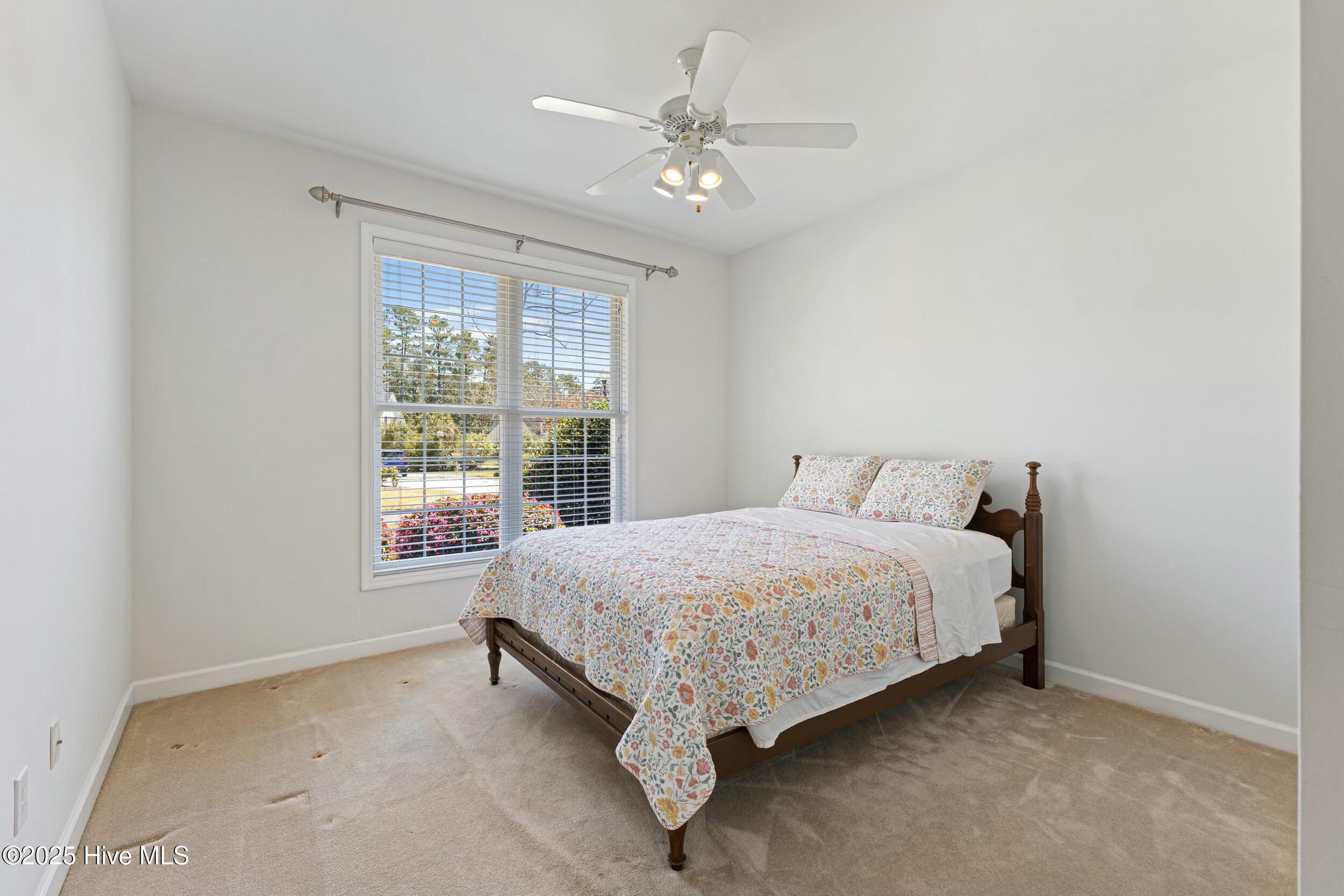 635 Airlie Road