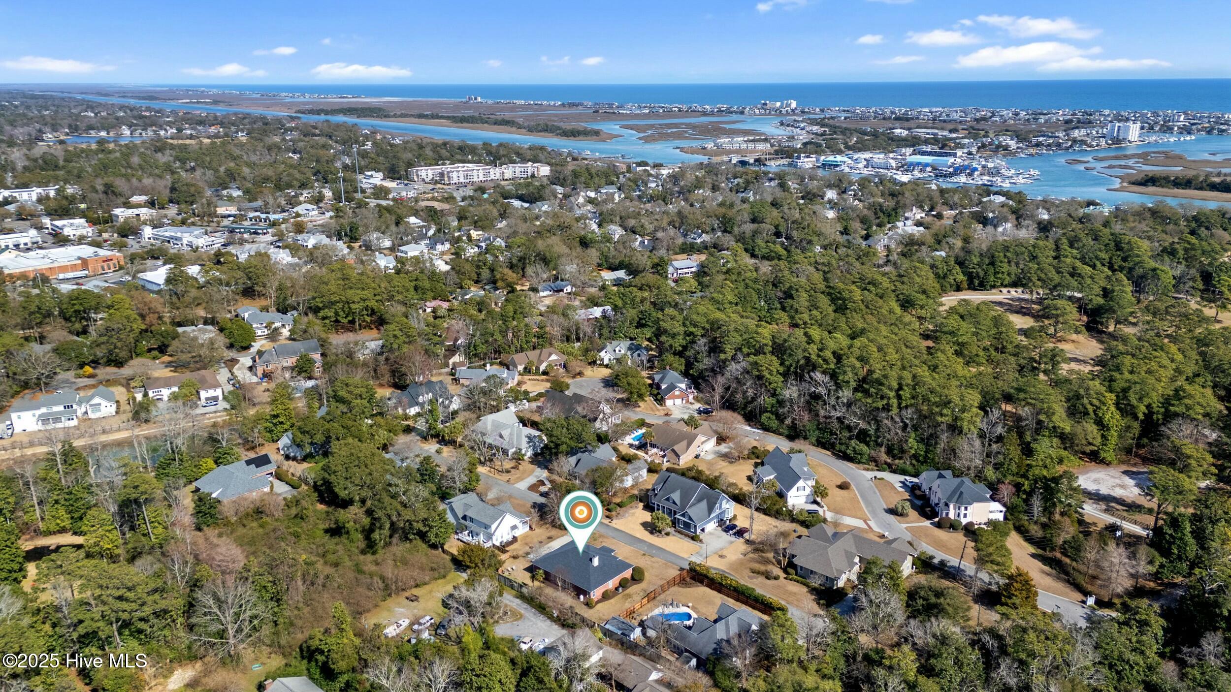 635 Airlie Road