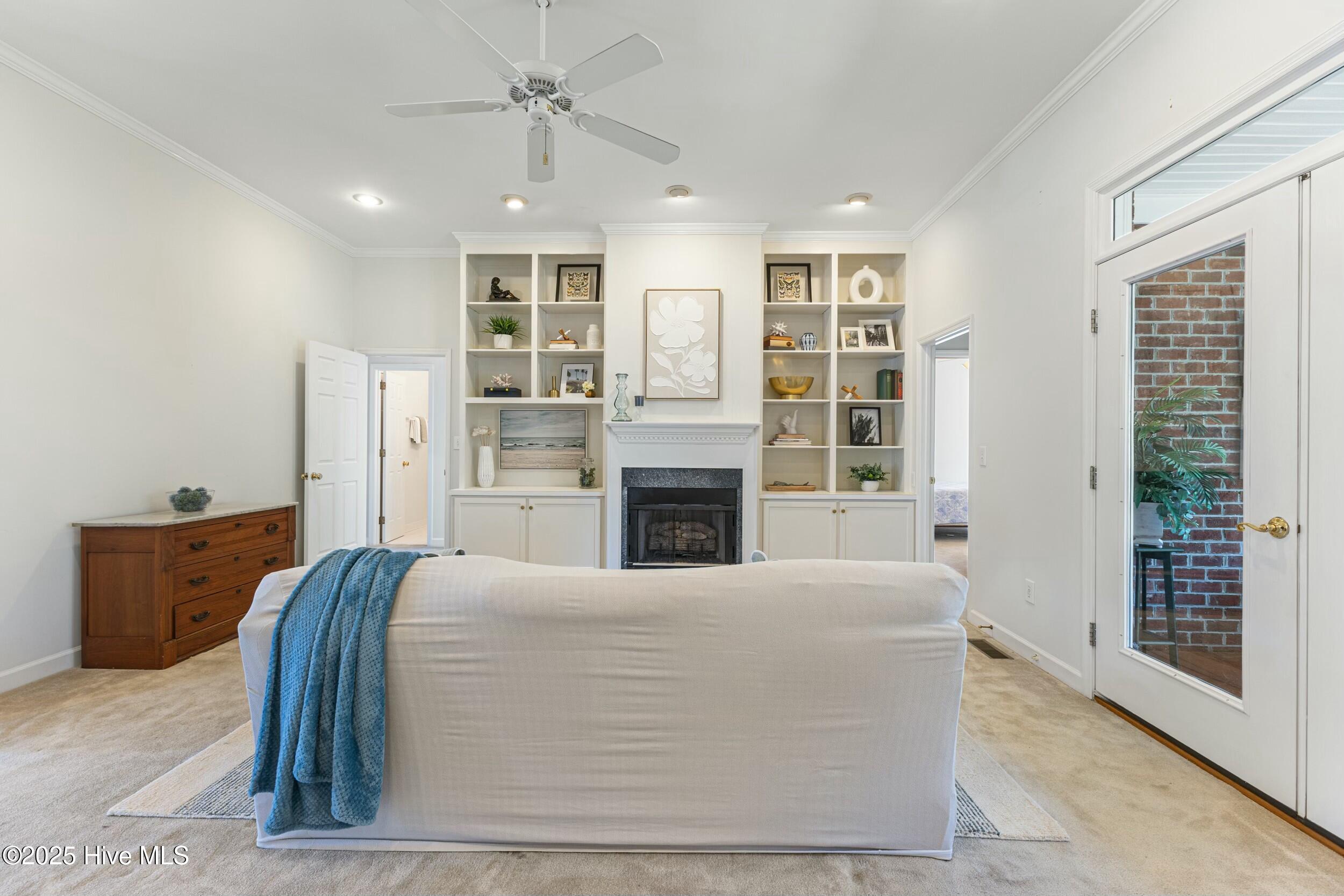 635 Airlie Road