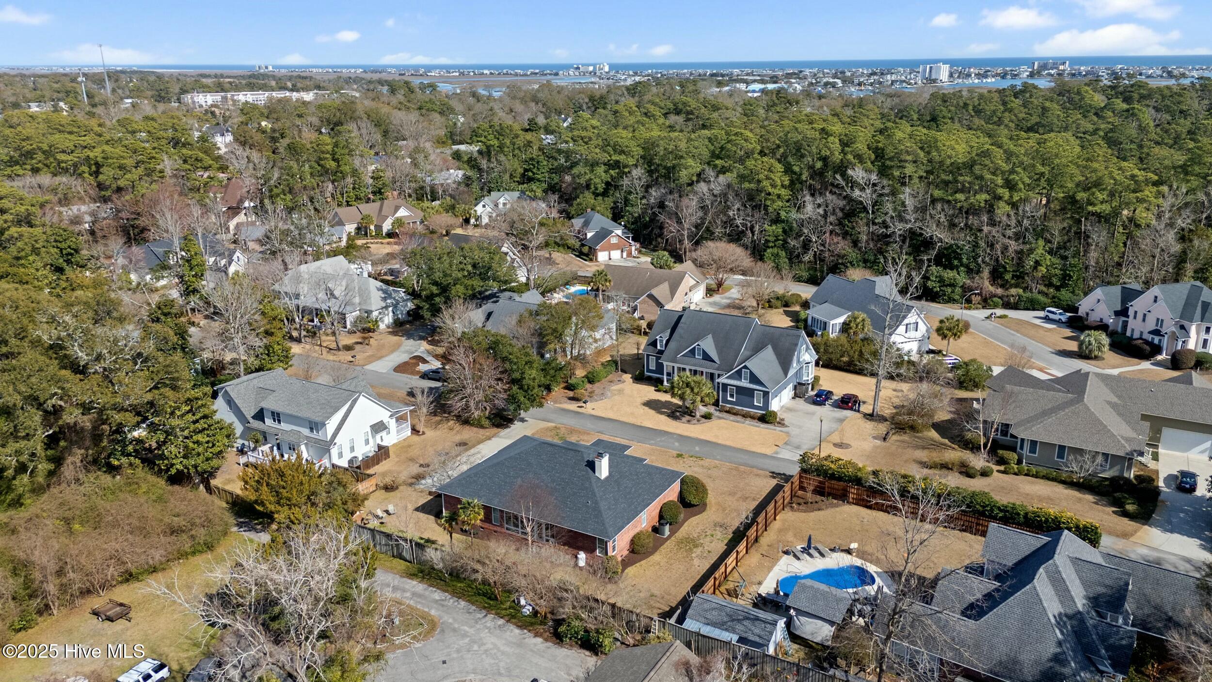 635 Airlie Road