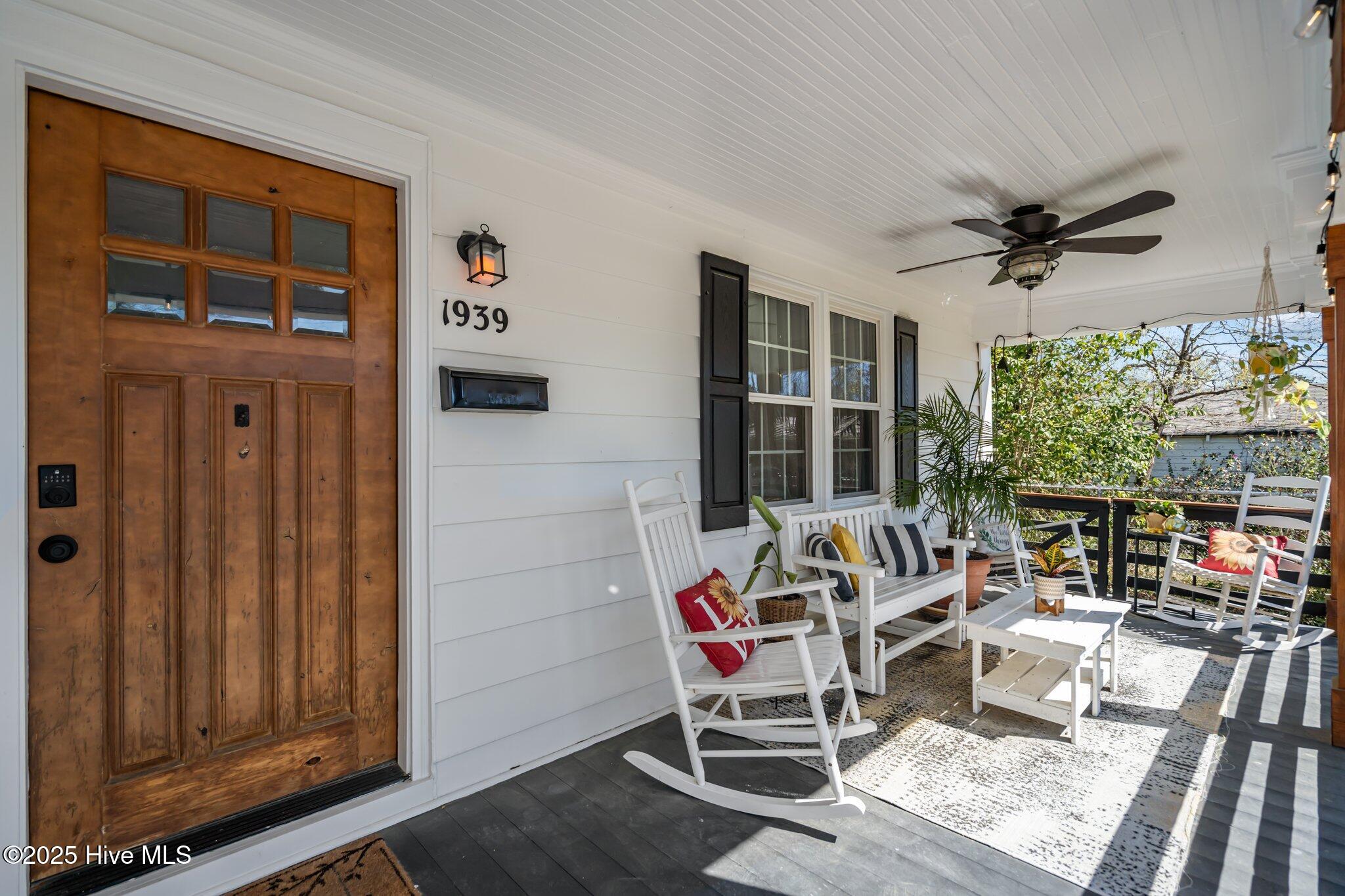 1939 Monroe Street