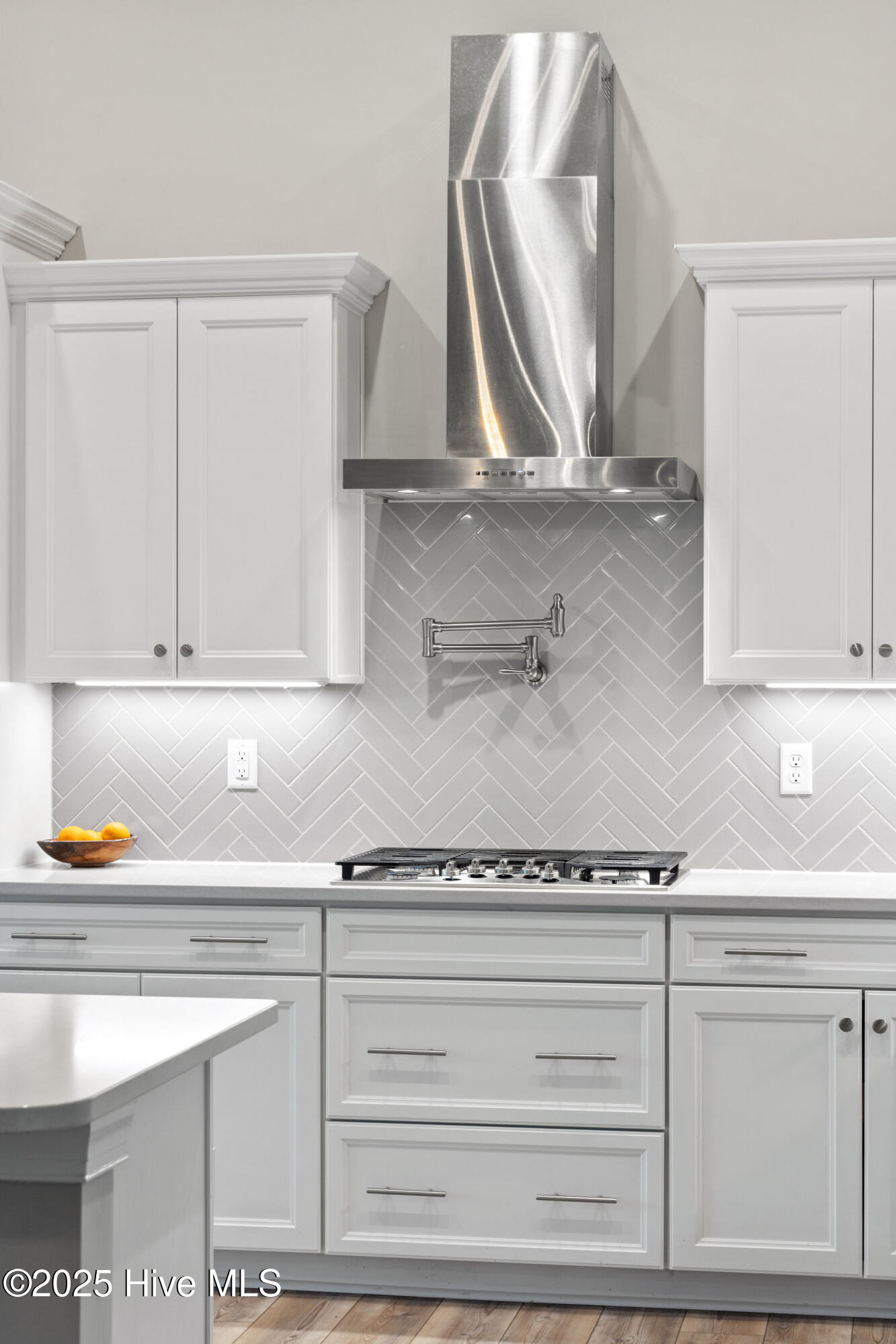 6044 Meadowgrove Loop