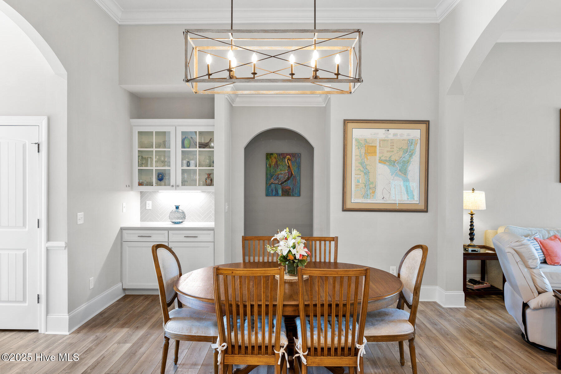 6044 Meadowgrove Loop