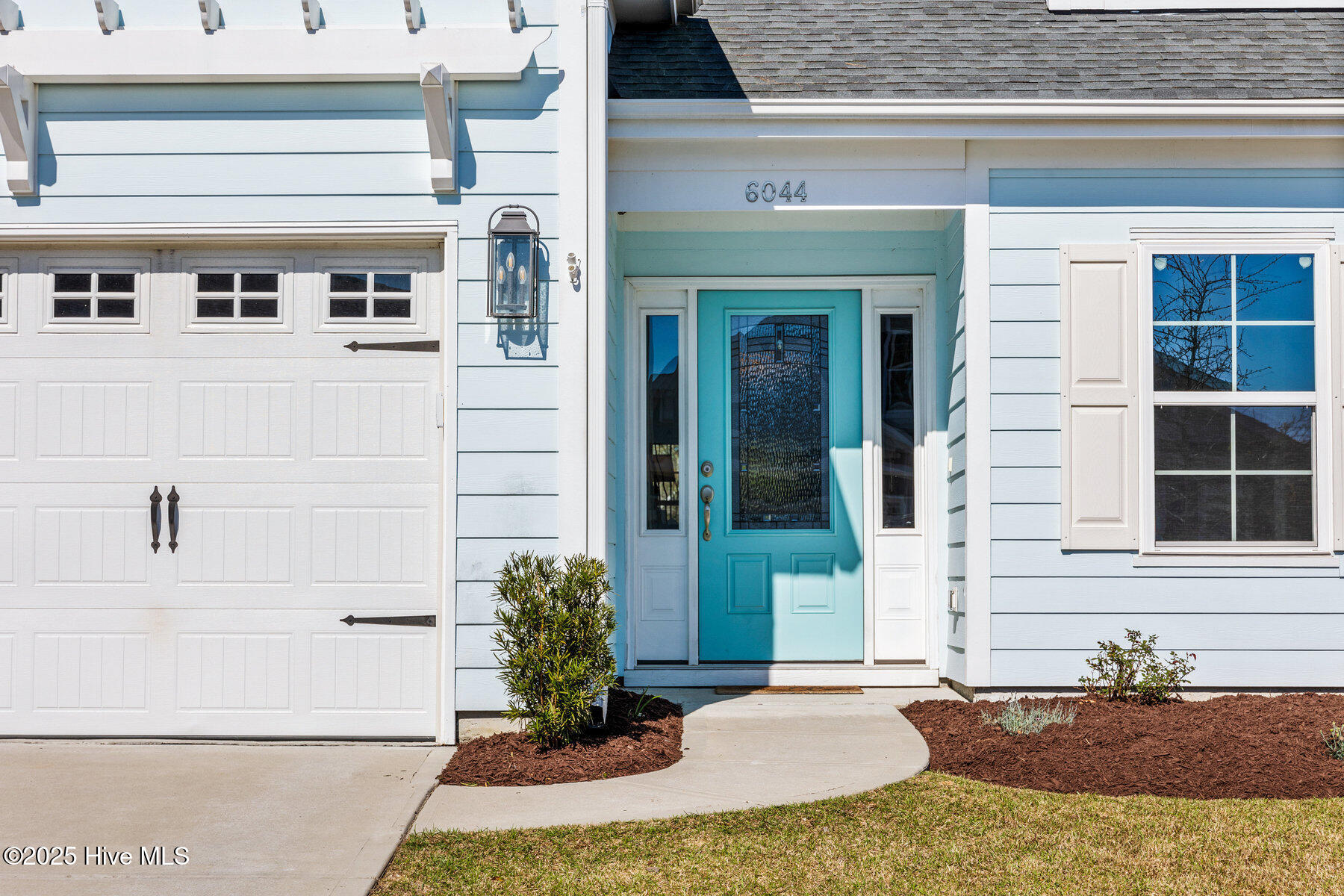 6044 Meadowgrove Loop