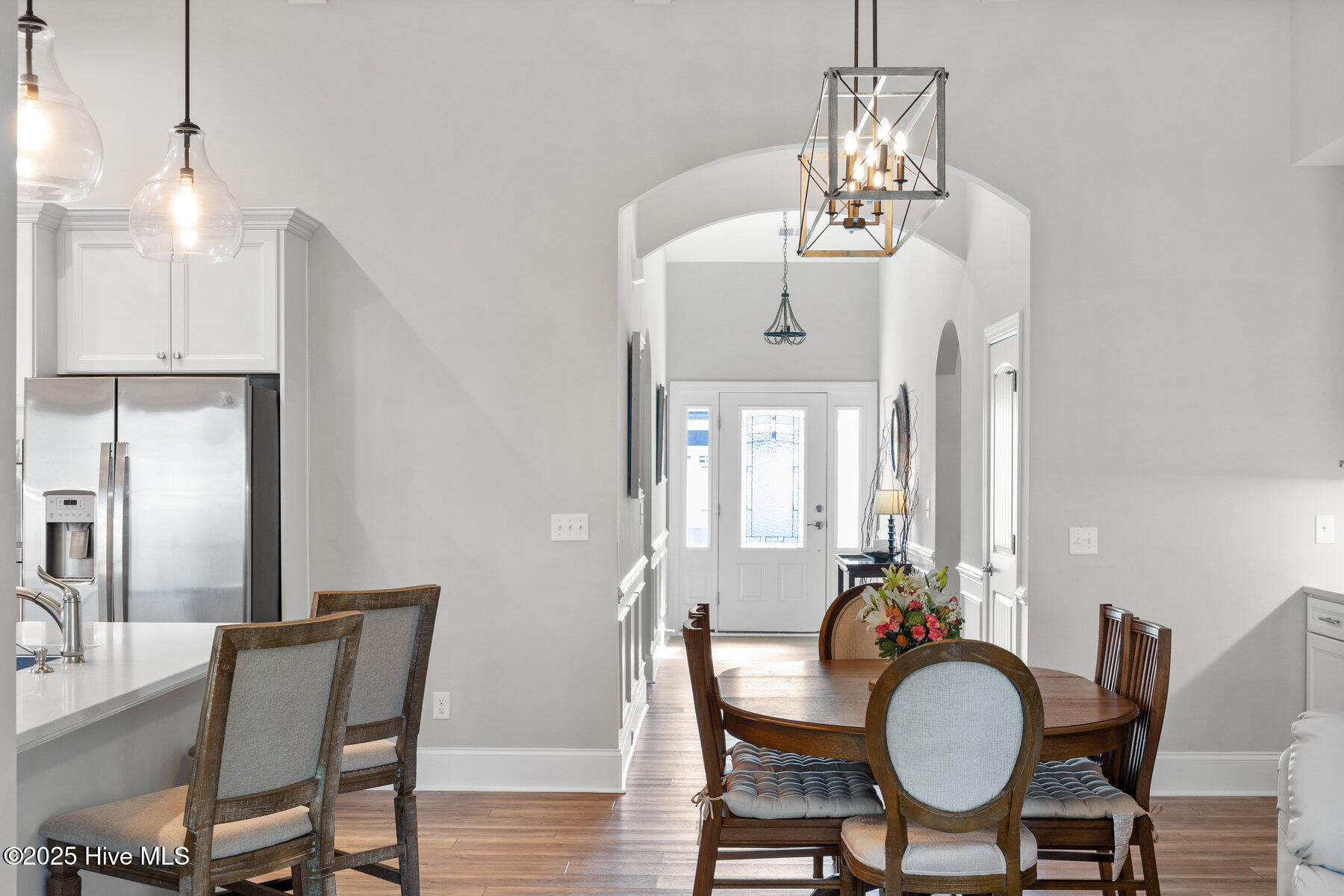 6044 Meadowgrove Loop