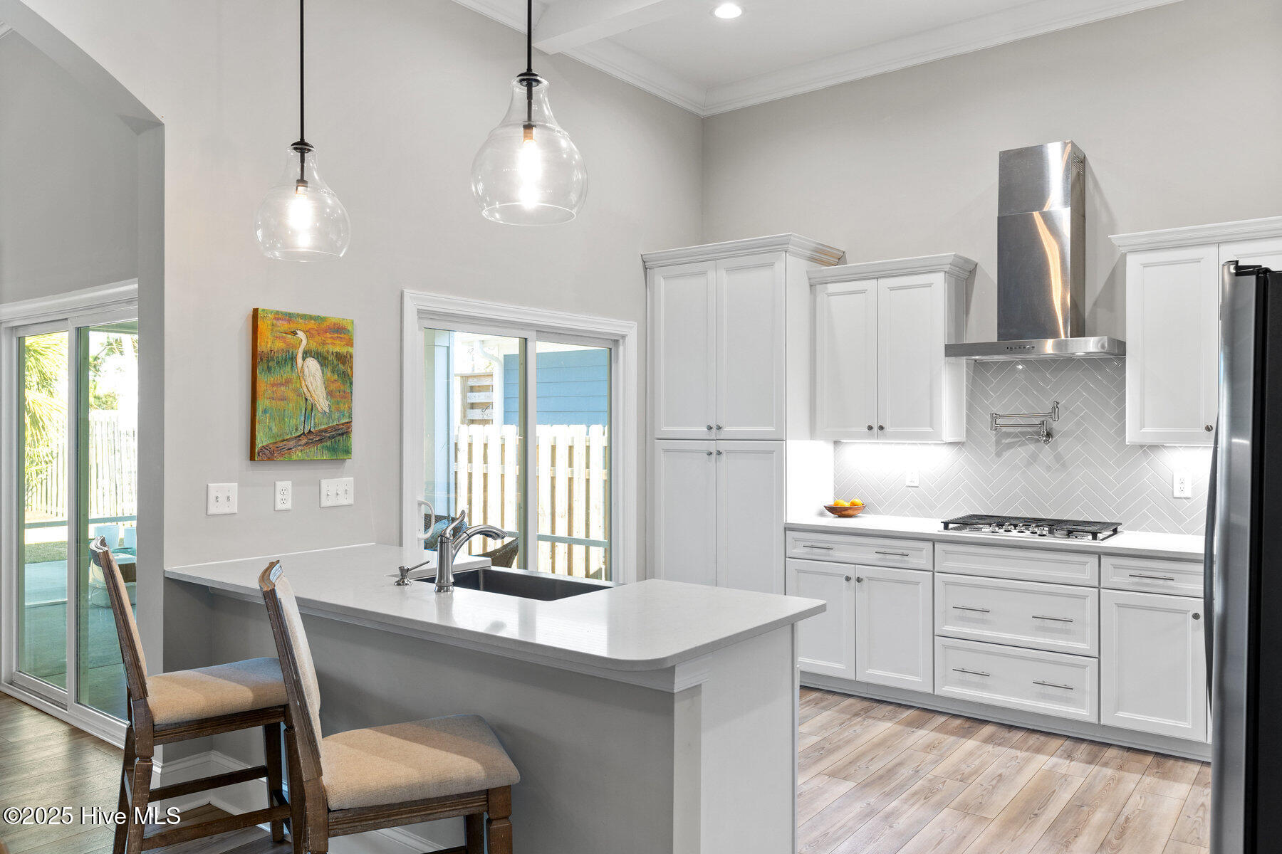 6044 Meadowgrove Loop