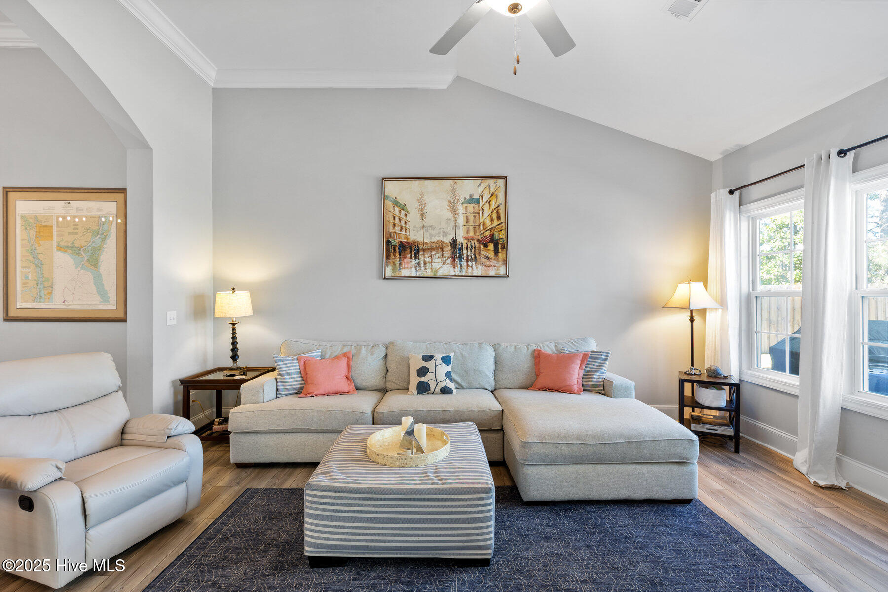 6044 Meadowgrove Loop